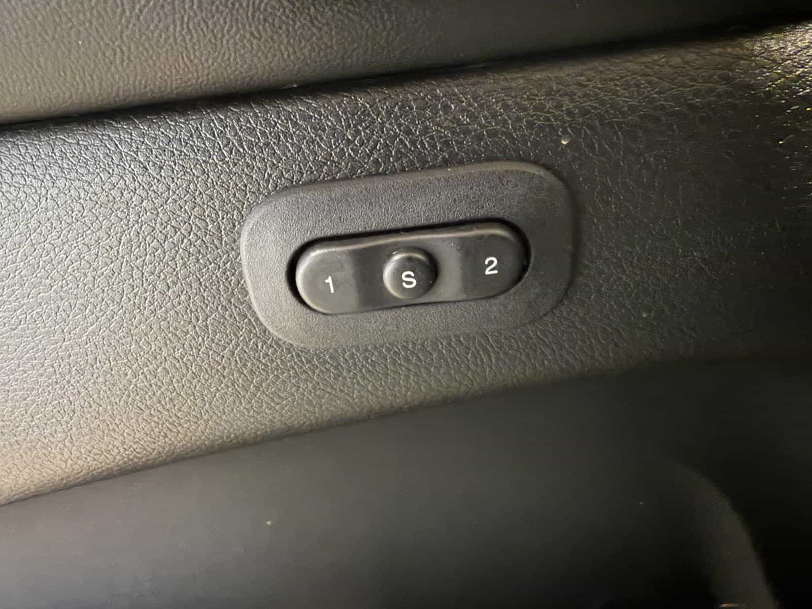 2017 Jeep Grand Cherokee Trailhawk - Image 15