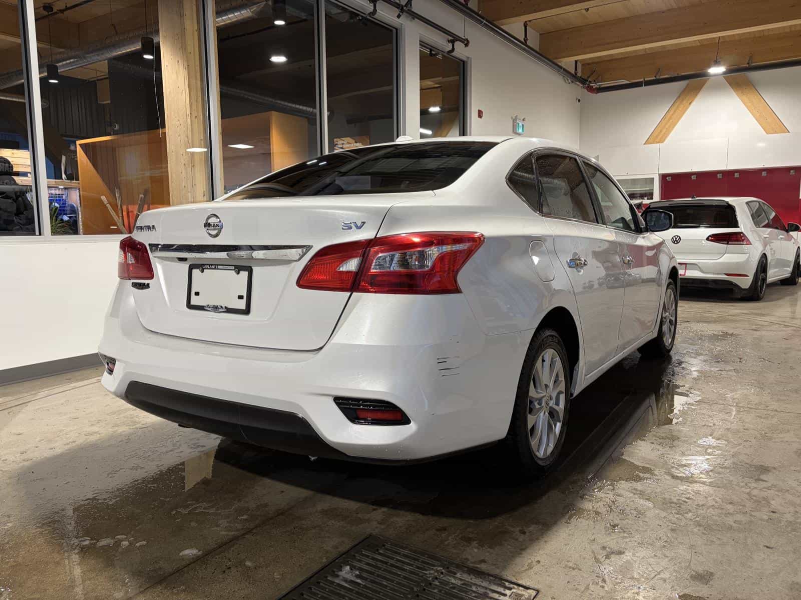 2018 Nissan Sentra SV - Image 6