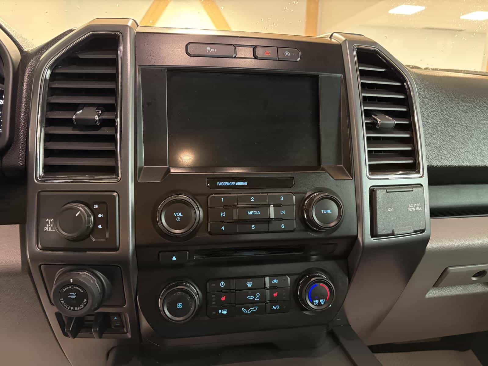 2018 Ford F150 F-150 - Image 24