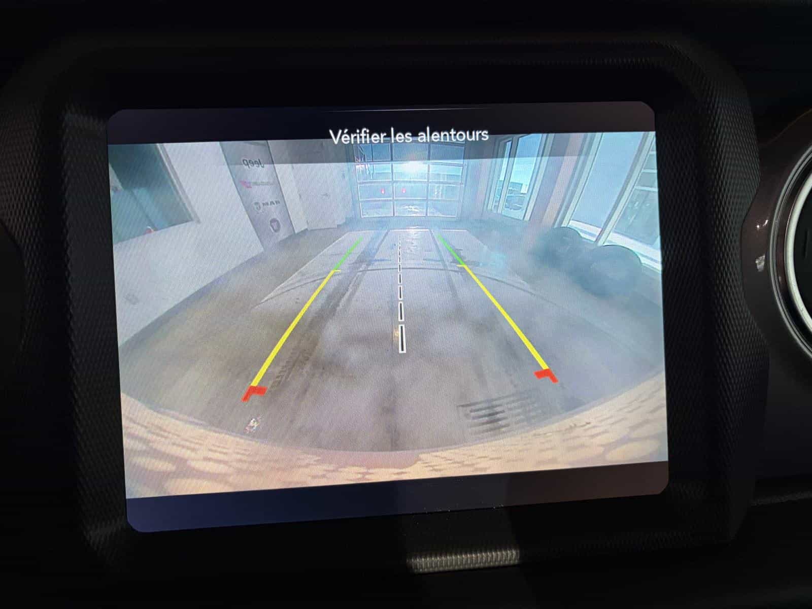 2021 Jeep Wrangler Unlimited Sahara - Image 21