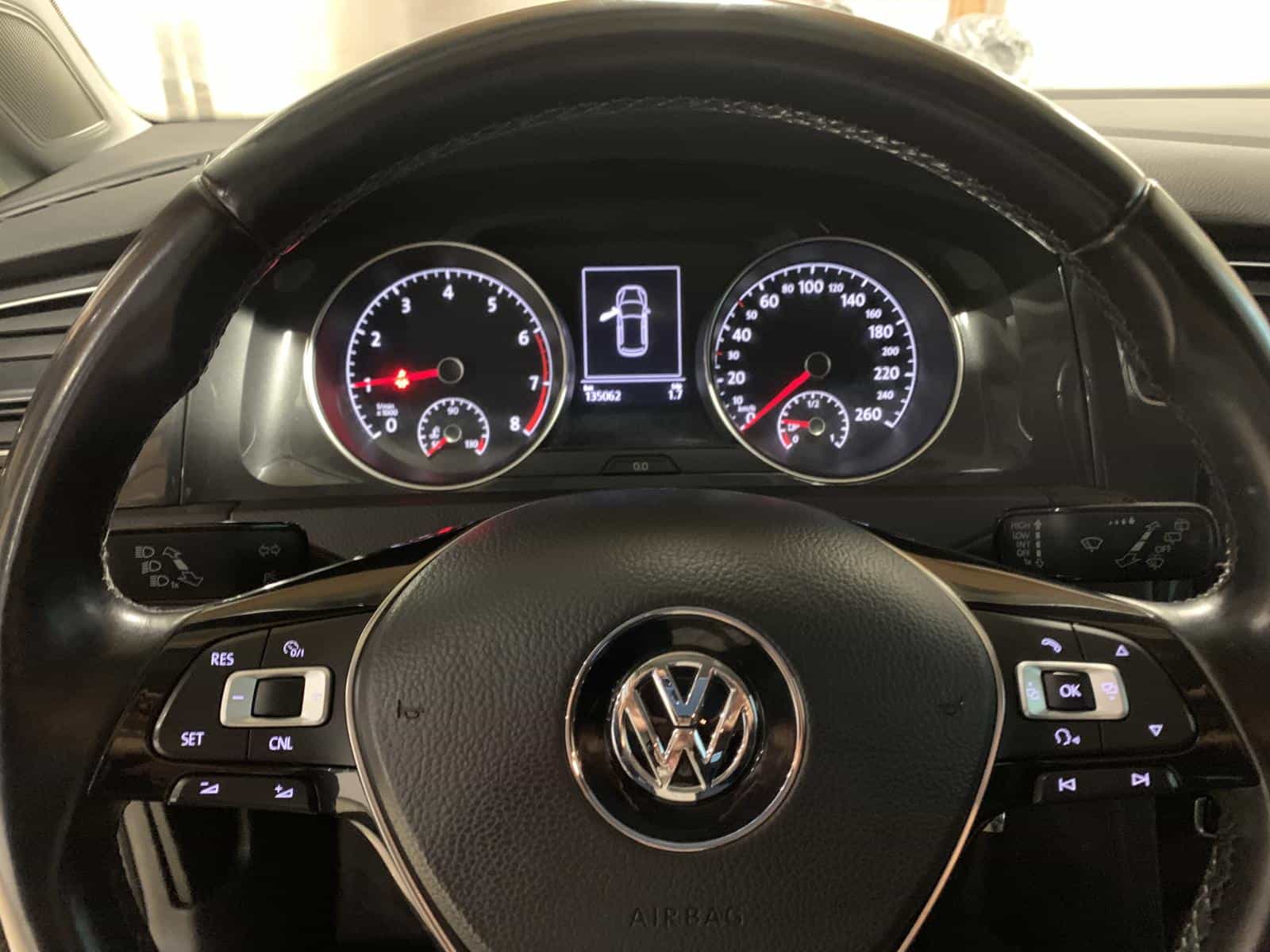 2018 Volkswagen Golf 1.8 TSI - Image 12