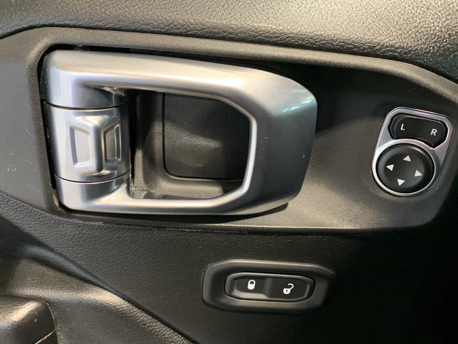 Image 23 Jeep Wrangler Ultd Rubicon 4XE 2021