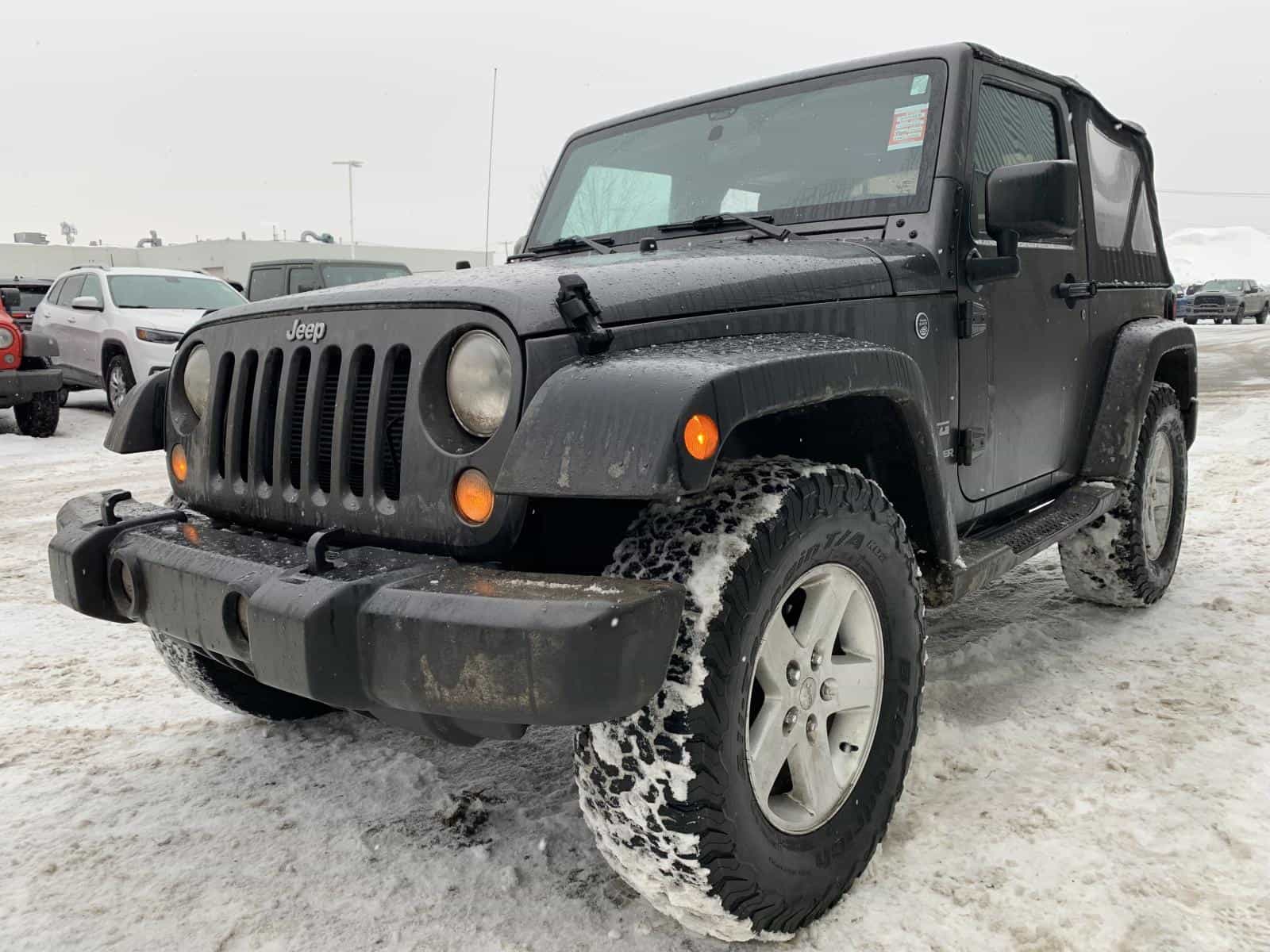 Image 1 Jeep Wrangler Sport 2017