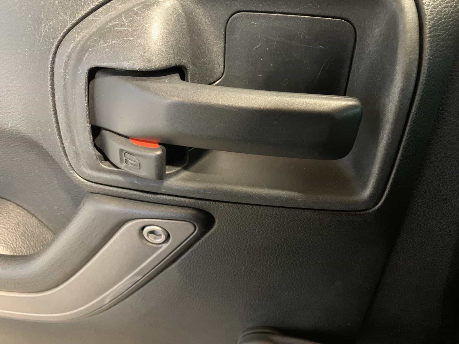 2017 Jeep Wrangler Sport Sport - Image 20