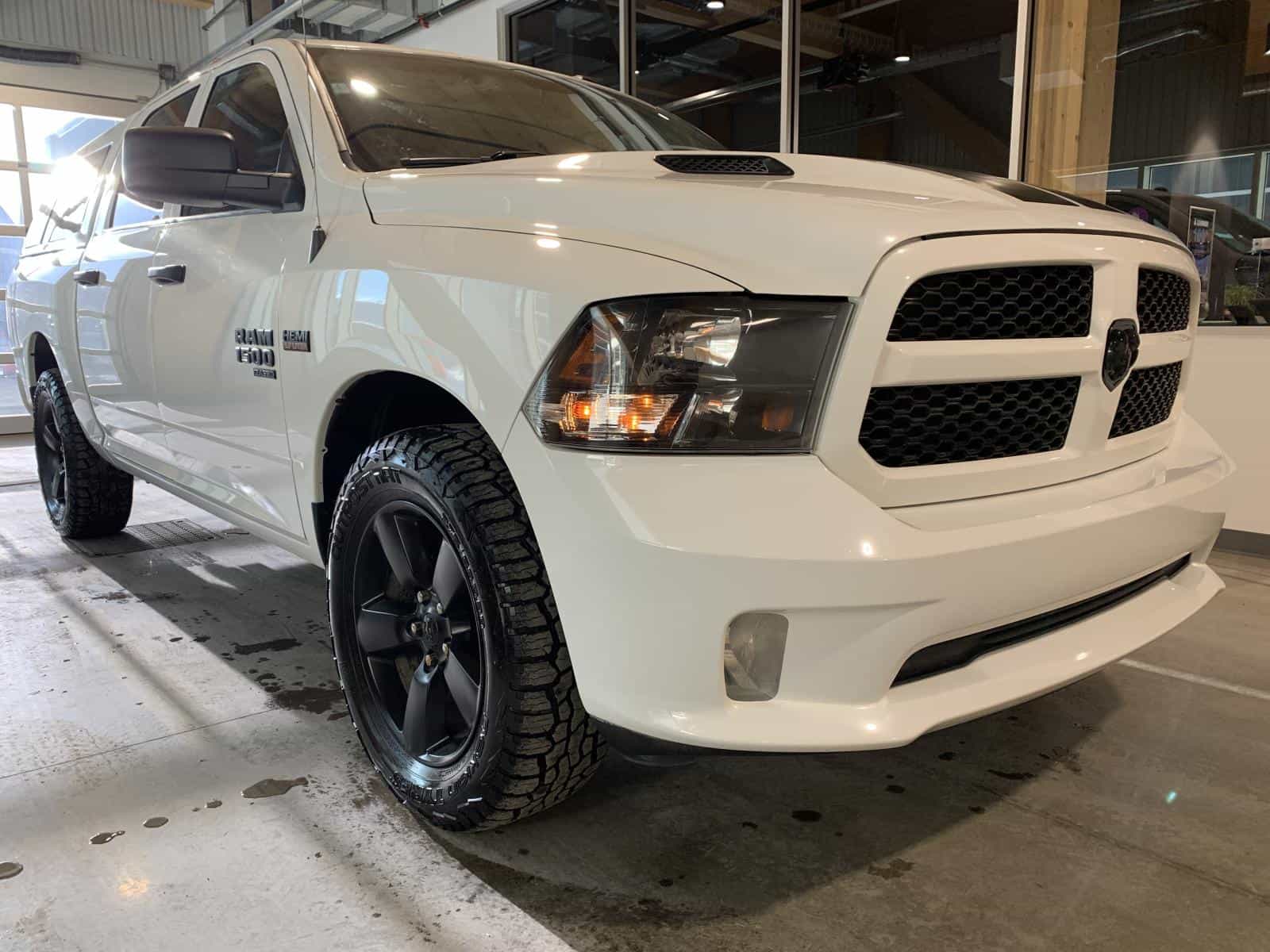 2019 RAM 1500 Classic ST - Image 5