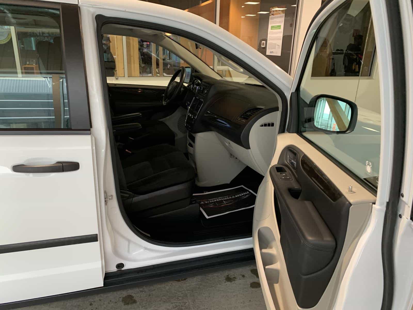 Image 8 Dodge Grand Caravan Canada Value Package 2016