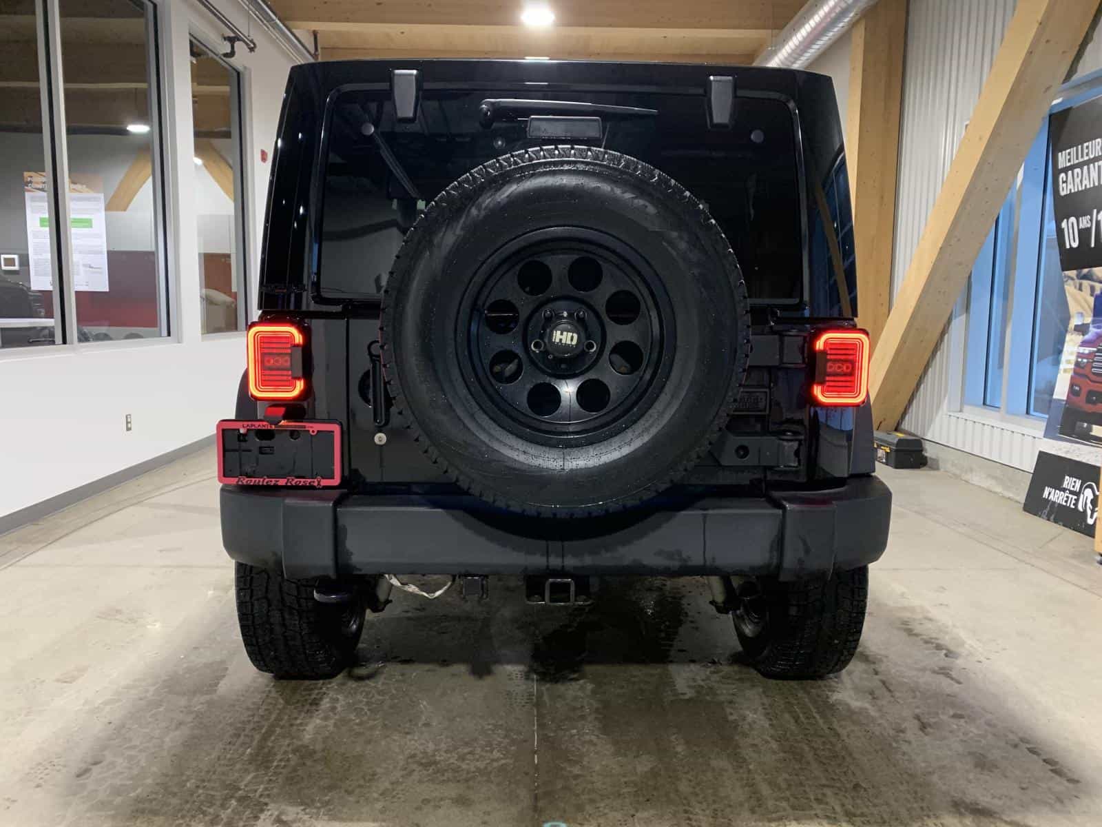 2018 Jeep Wrangler Sport Sport - Image 3