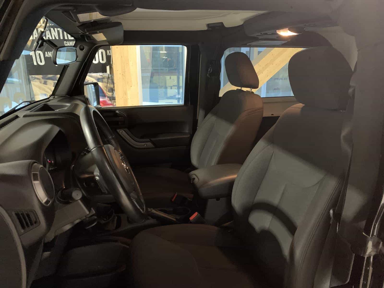 2018 Jeep Wrangler Sport Sport - Image 10