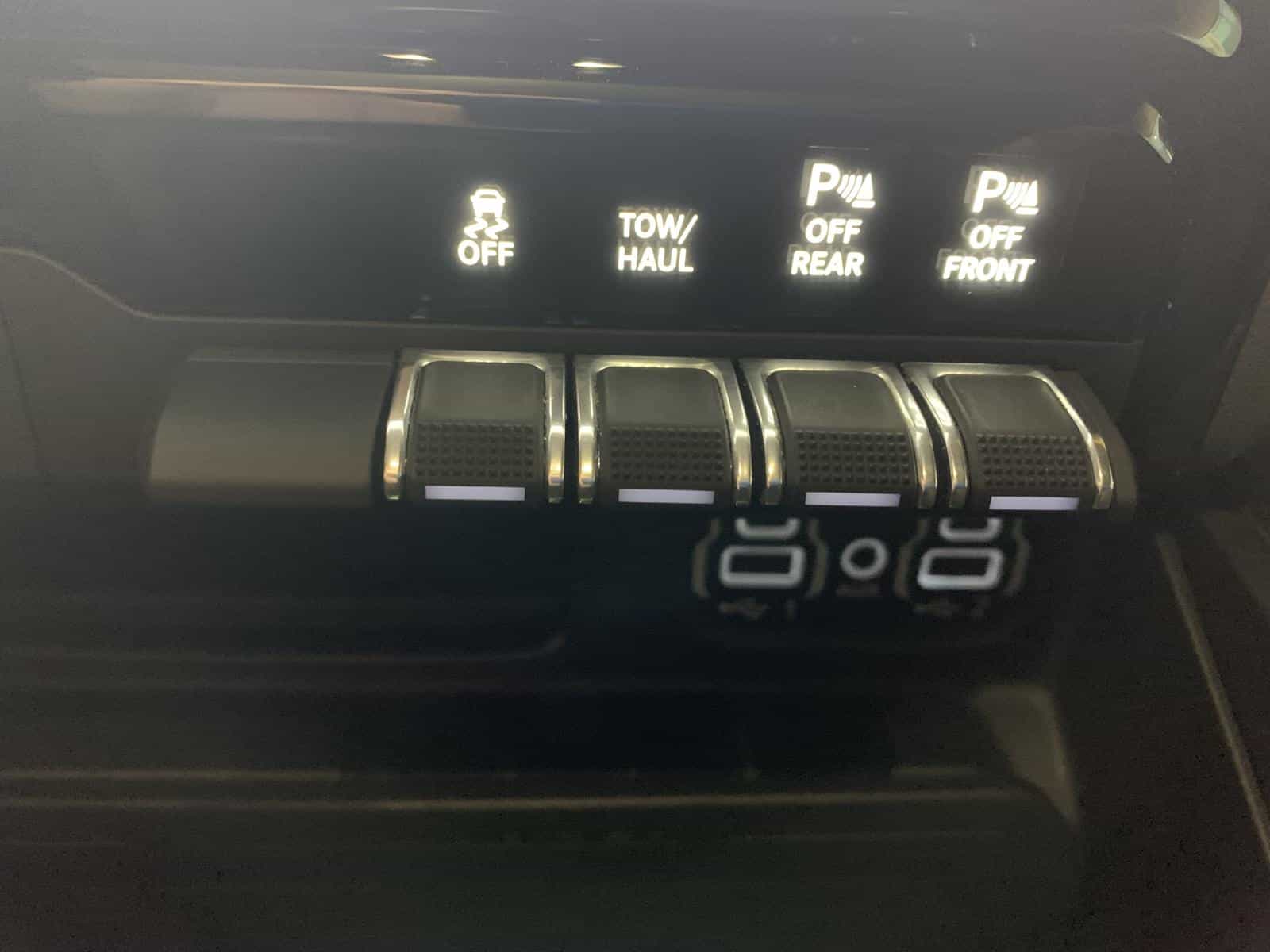 2023 RAM 1500 REBEL Rebel - Image 19