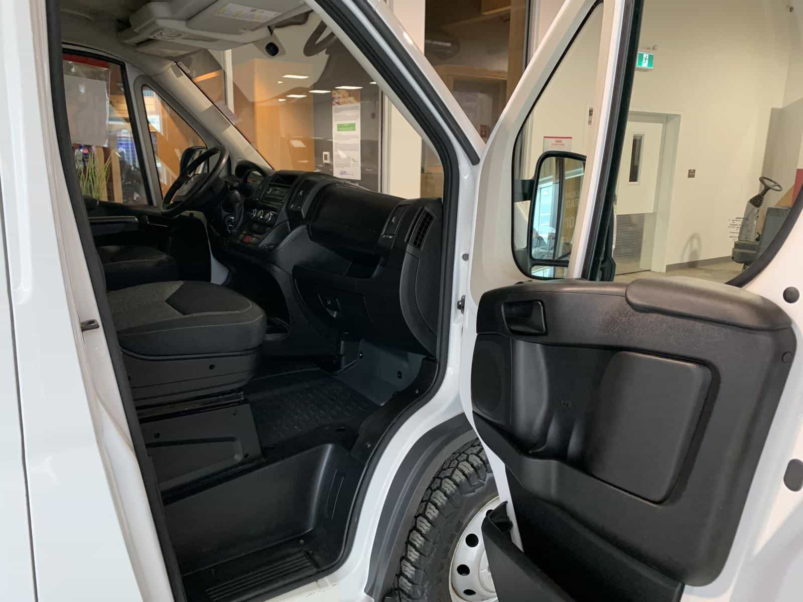 2015 RAM ProMaster 1500 Std Roof - Image 8