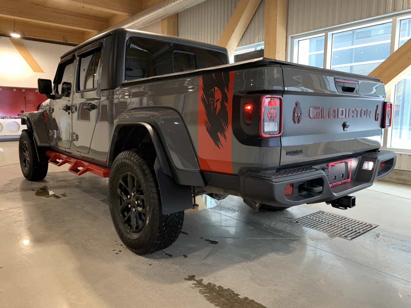 2022 Jeep Gladiator Sport S - Image 2