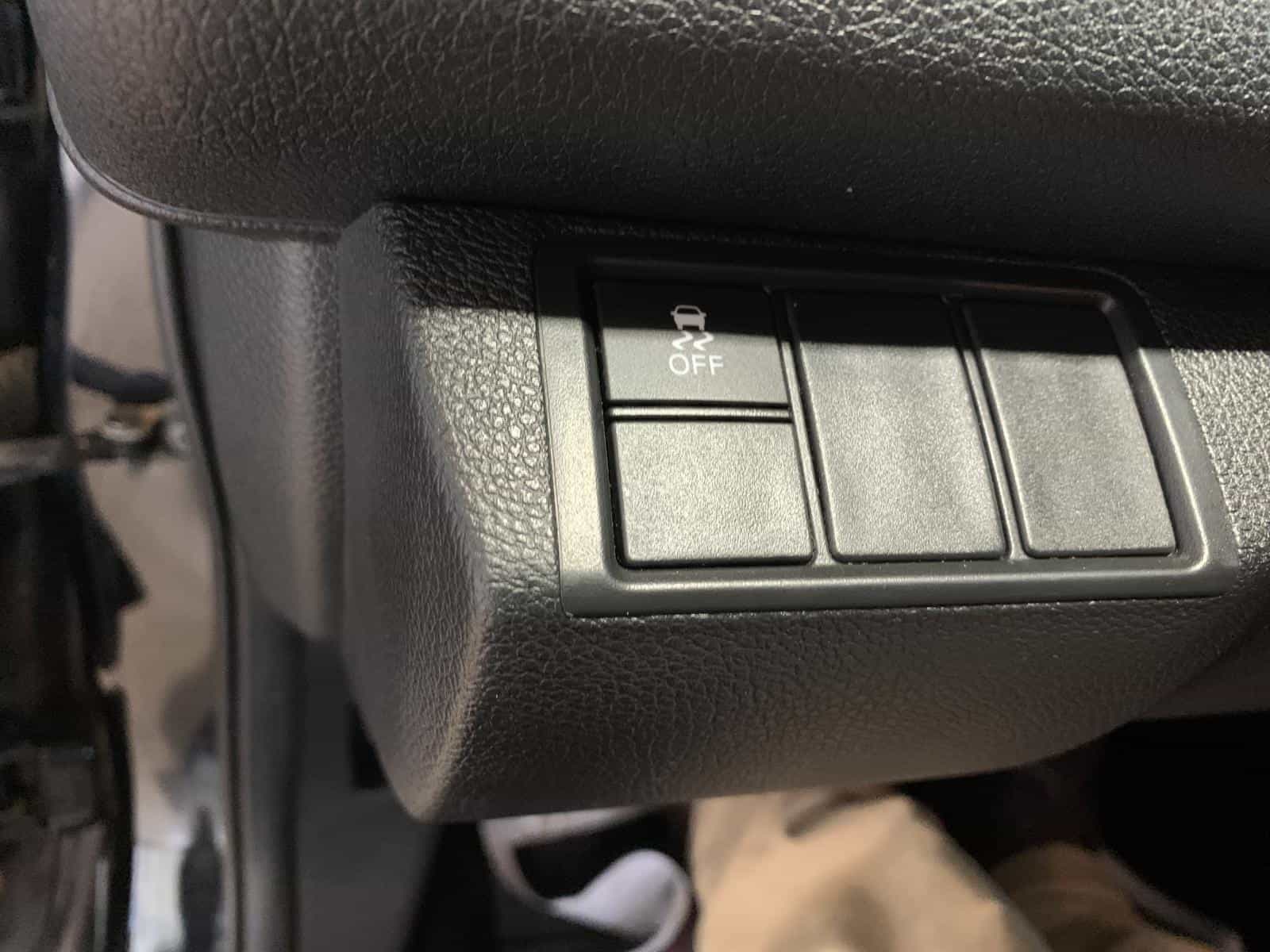 2017 Honda Civic DX - Image 21