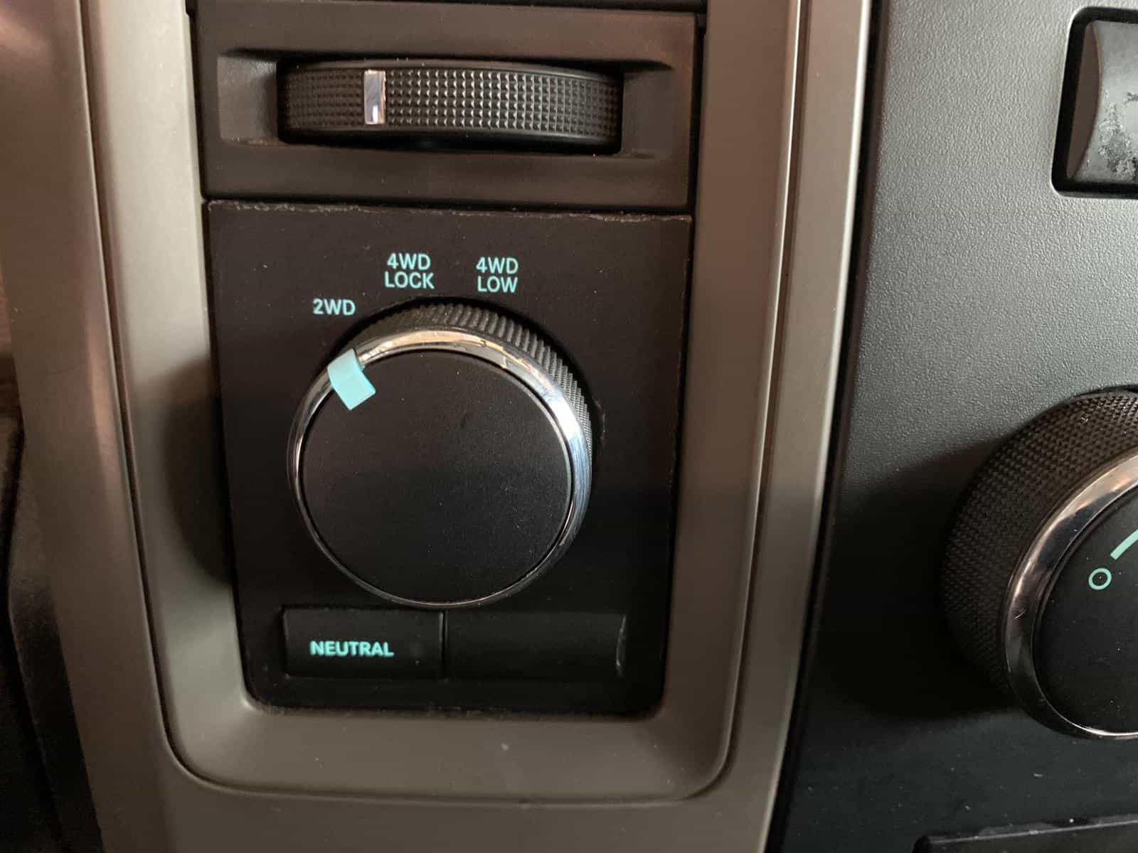 2012 RAM 1500 ST - Image 17