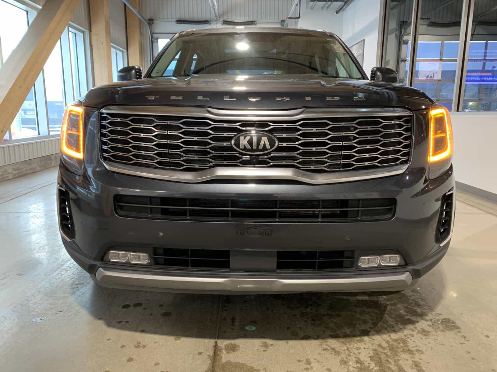 2021 Kia Telluride SX - Image 6