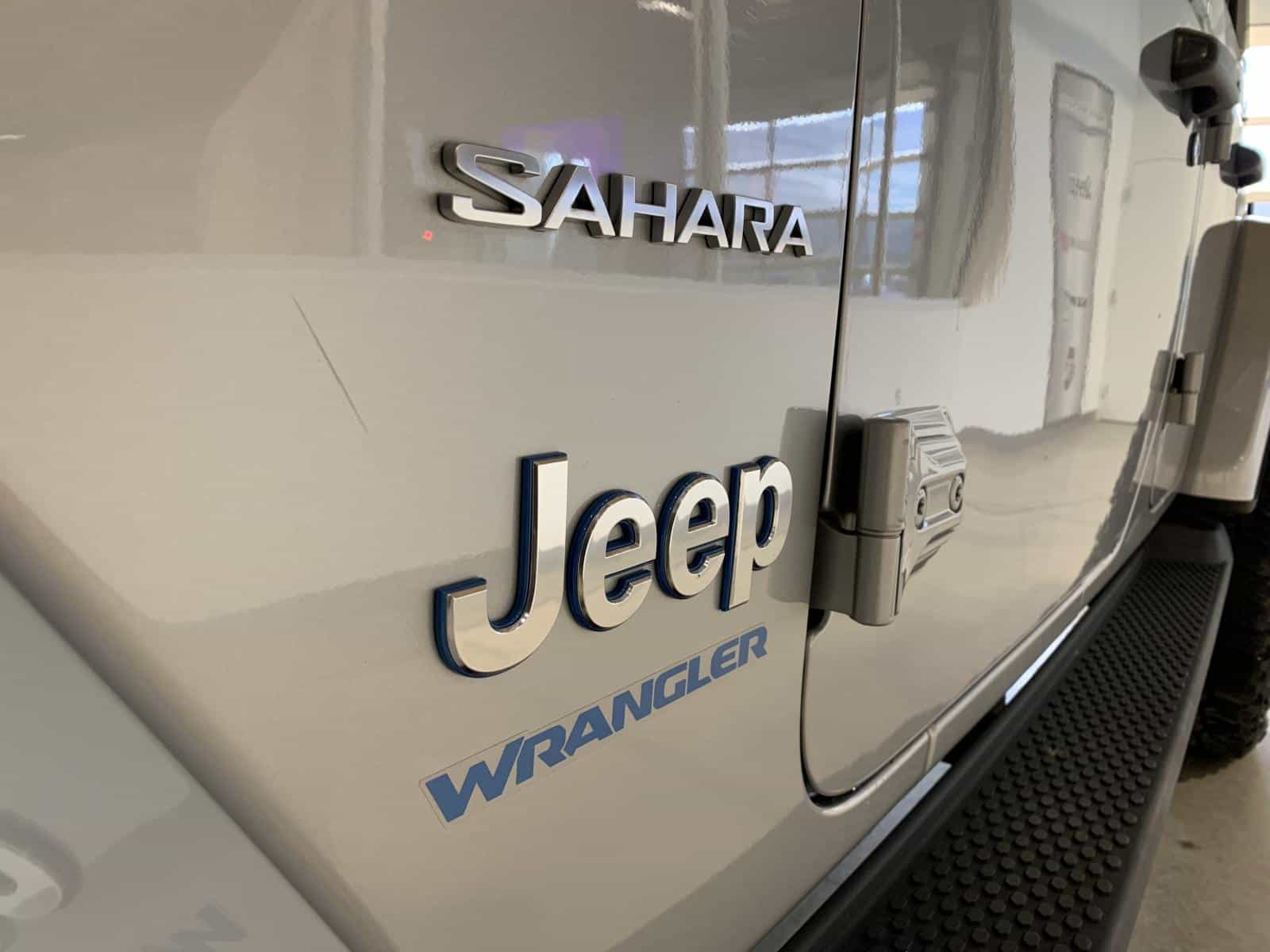 2024 Jeep Wrangler Sahara 4XE - Image 7