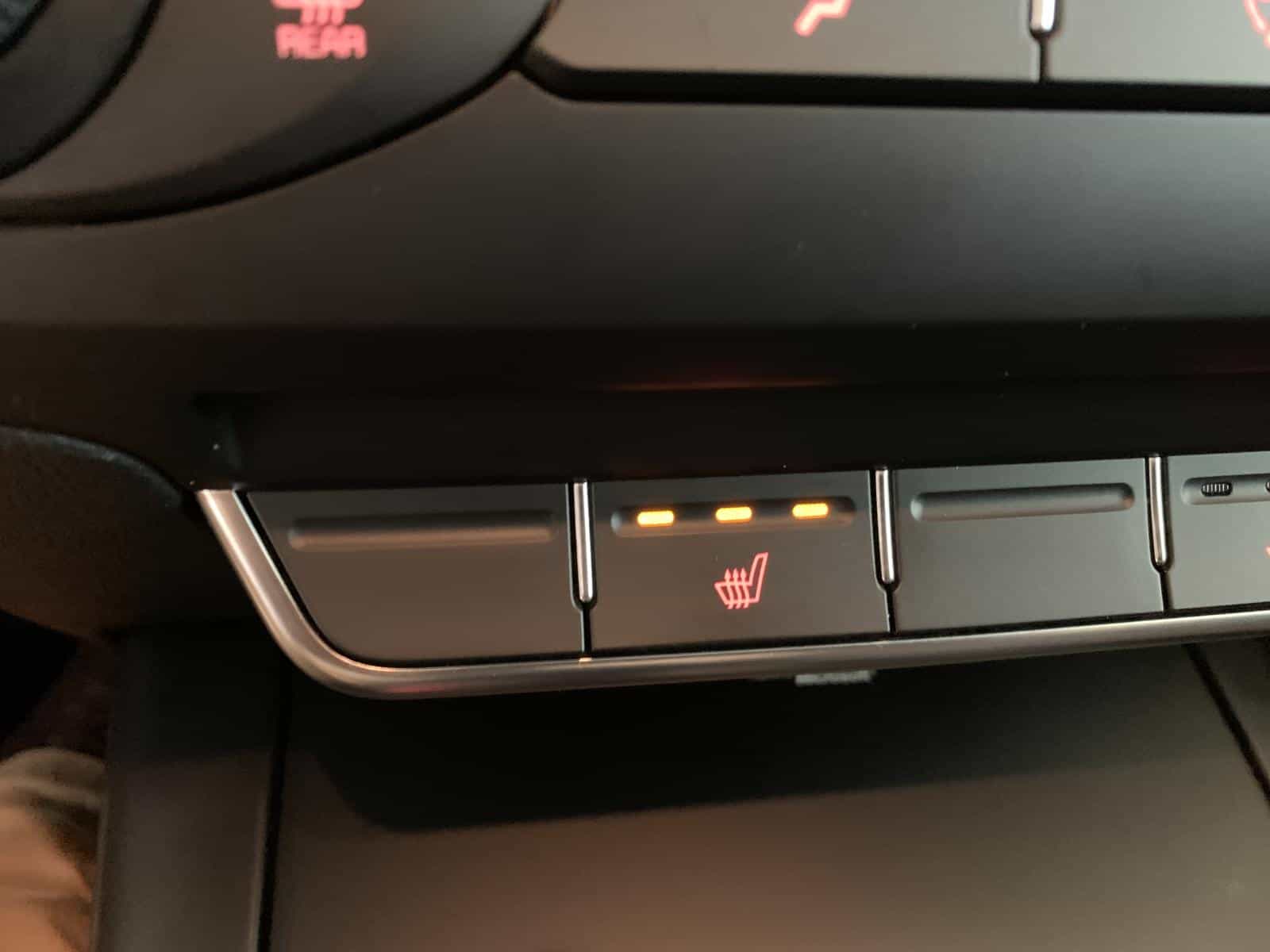 2018 Kia Sorento LX - Image 20