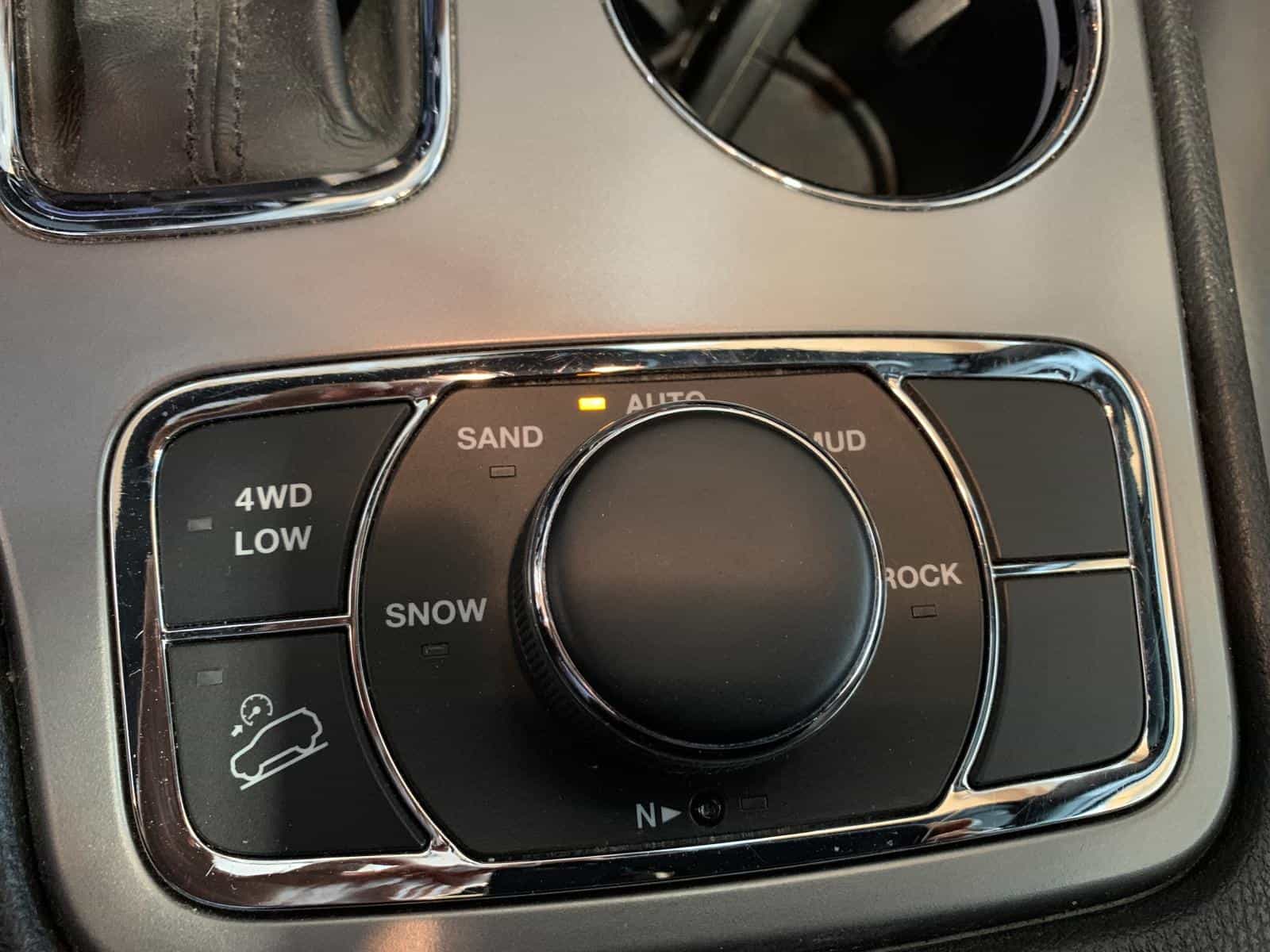 2020 Jeep Grand Cherokee Limited - Image 20