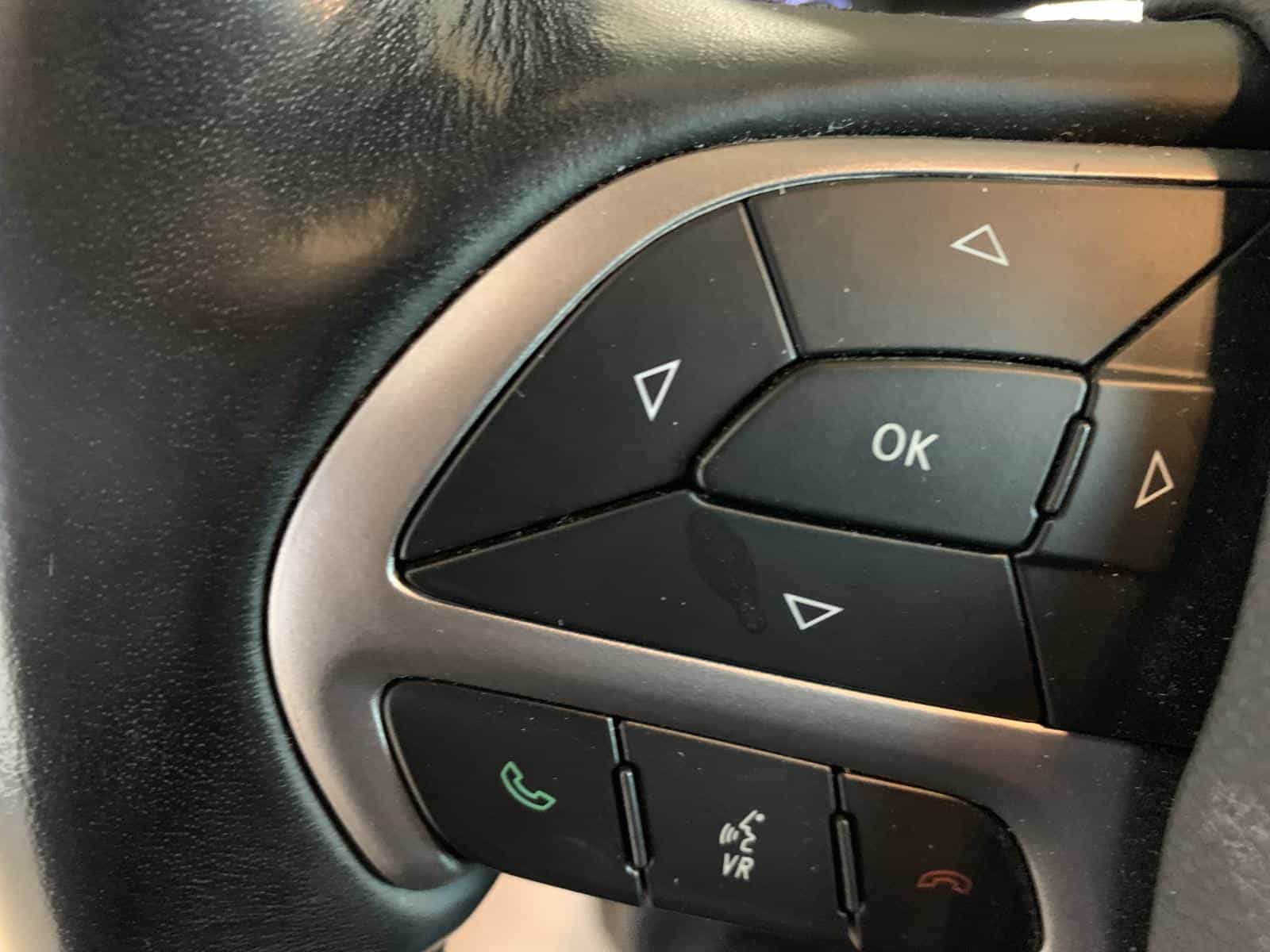 2020 Jeep Grand Cherokee Limited - Image 22