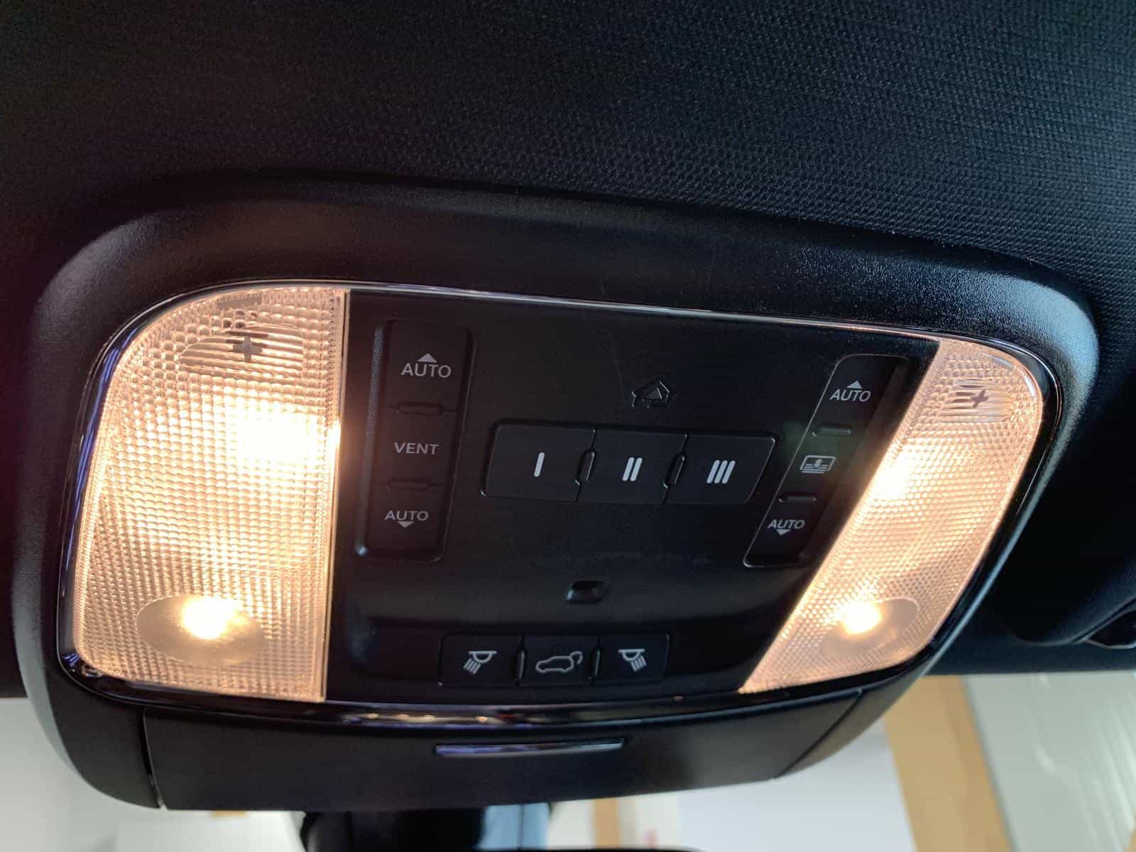 2020 Jeep Grand Cherokee Limited - Image 27