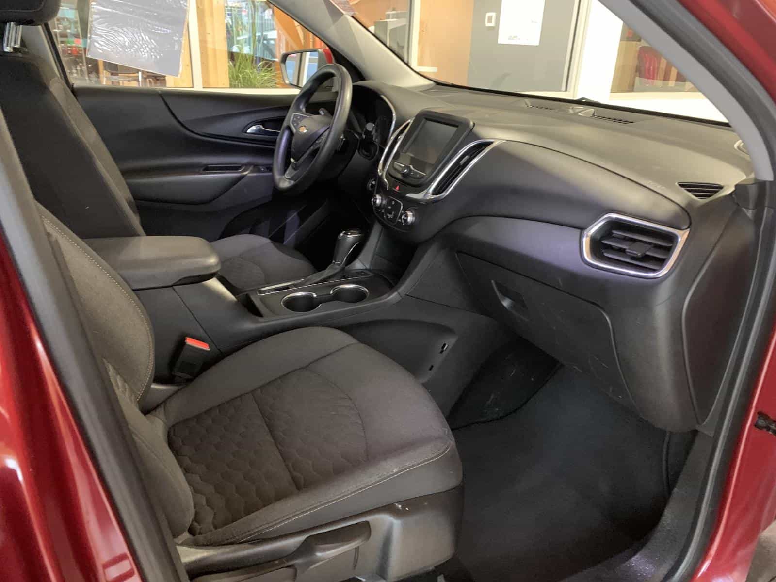 2018 Chevrolet Equinox LT - Image 8