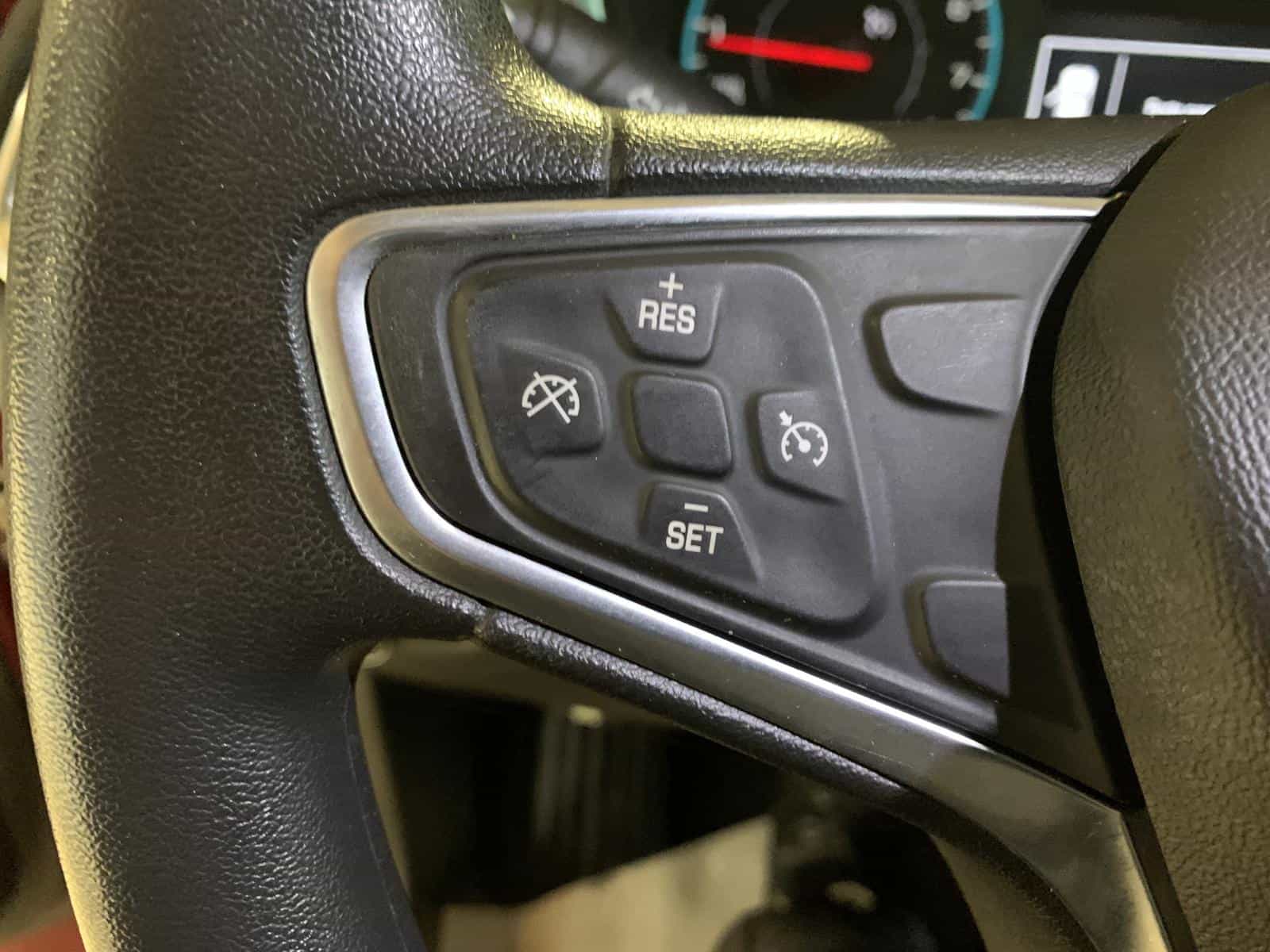 2018 Chevrolet Equinox LT - Image 22