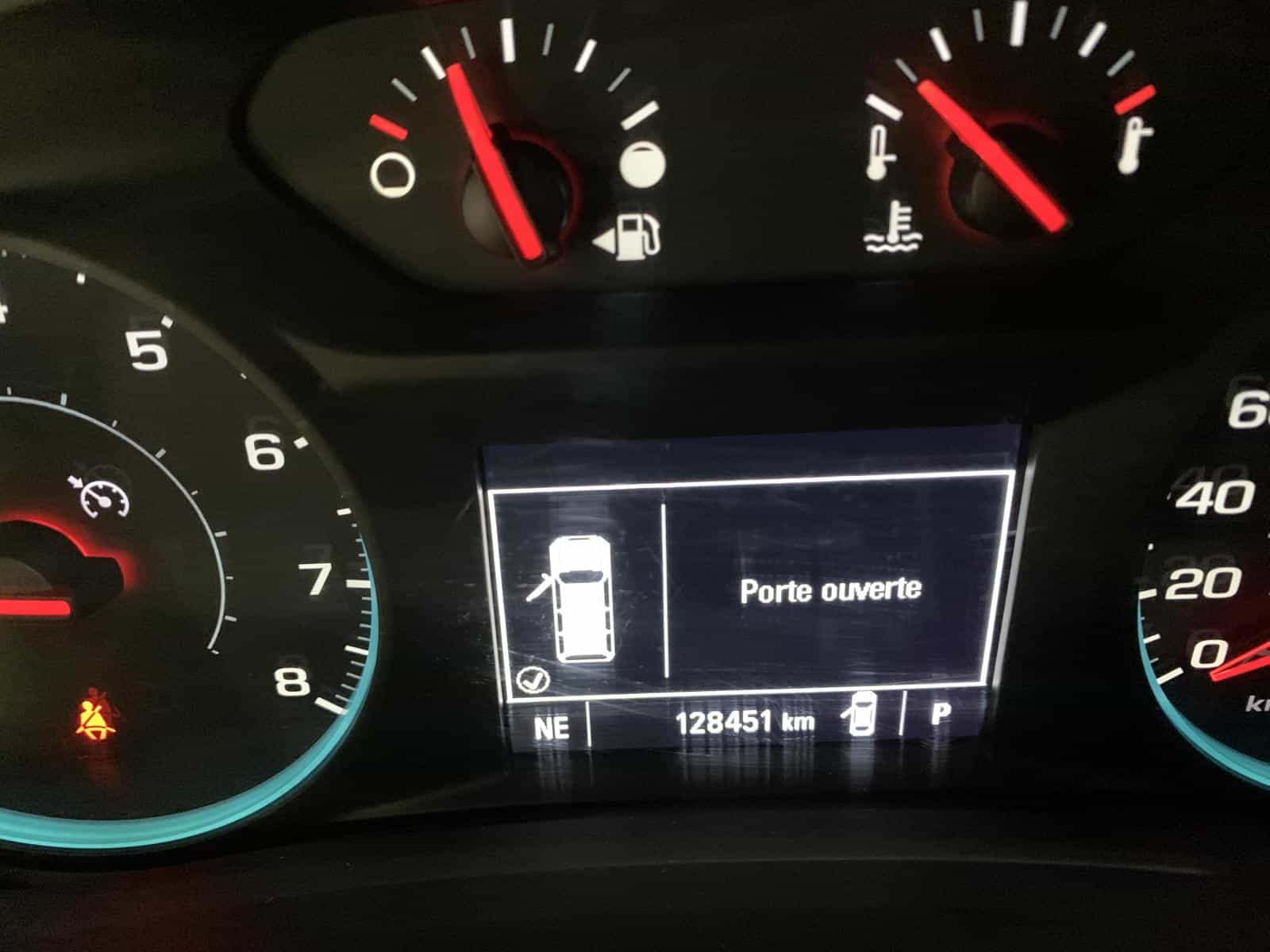 2018 Chevrolet Equinox LT - Image 25