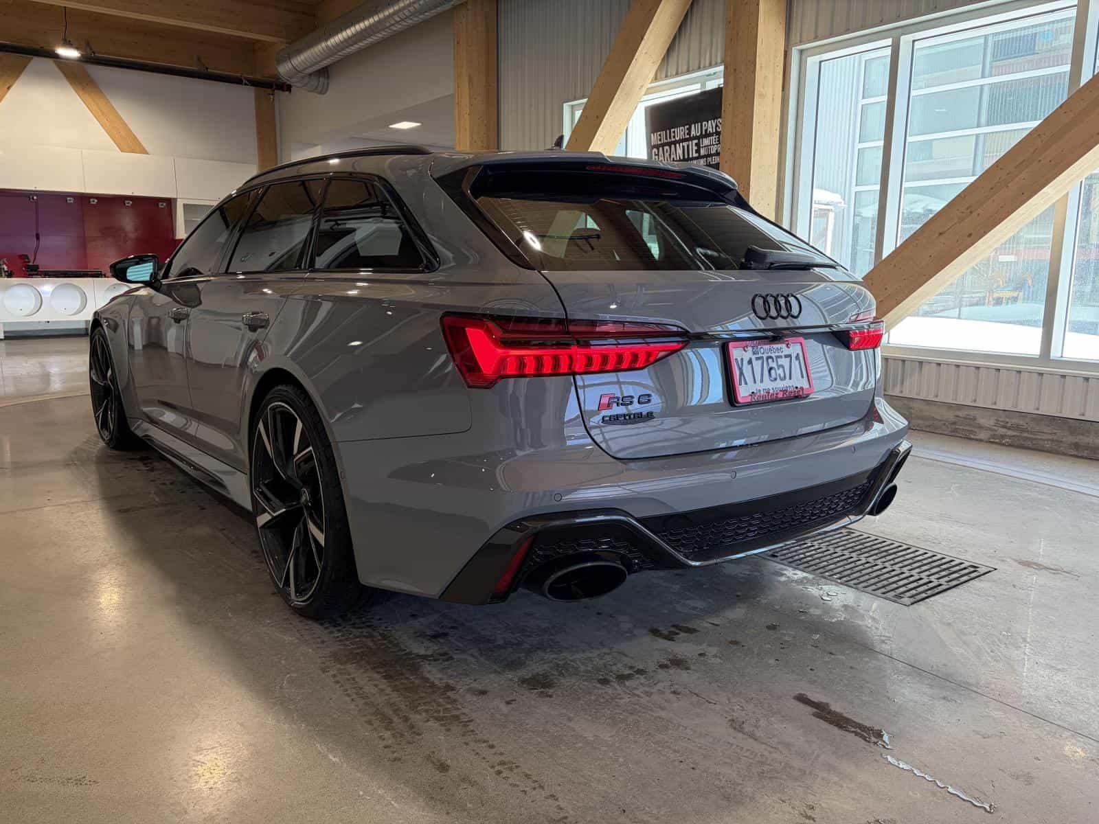 Image 6 Audi RS6 Base 2023