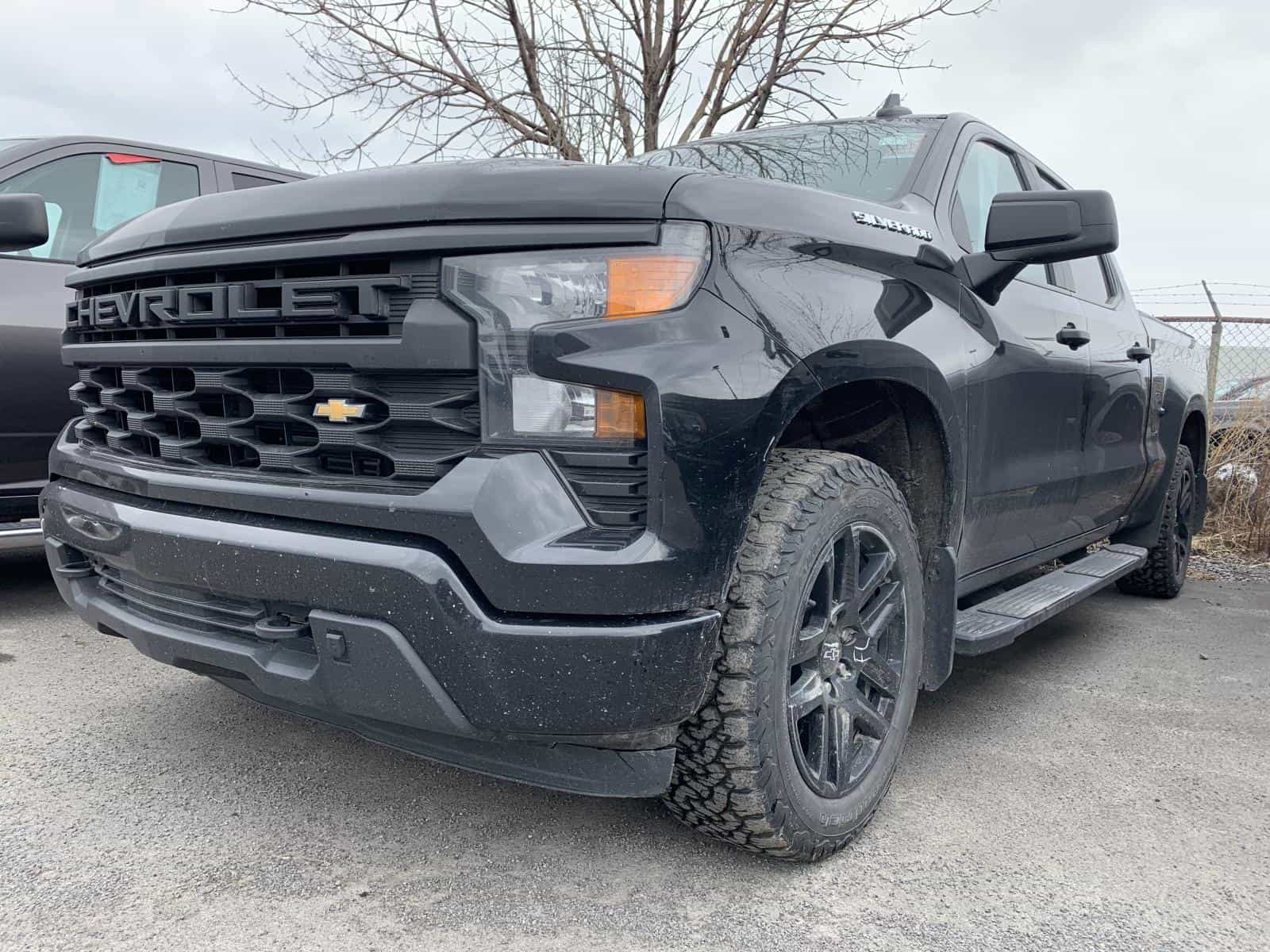 2023 Chevrolet Silverado Custom - Image 1