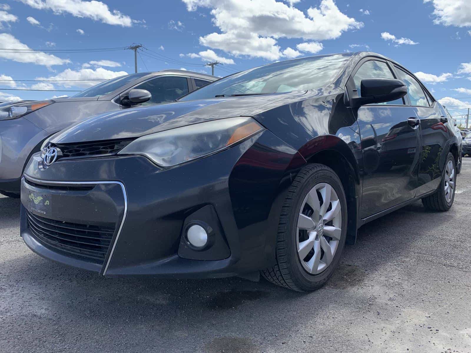 2015 Toyota Corolla LE - Image 1