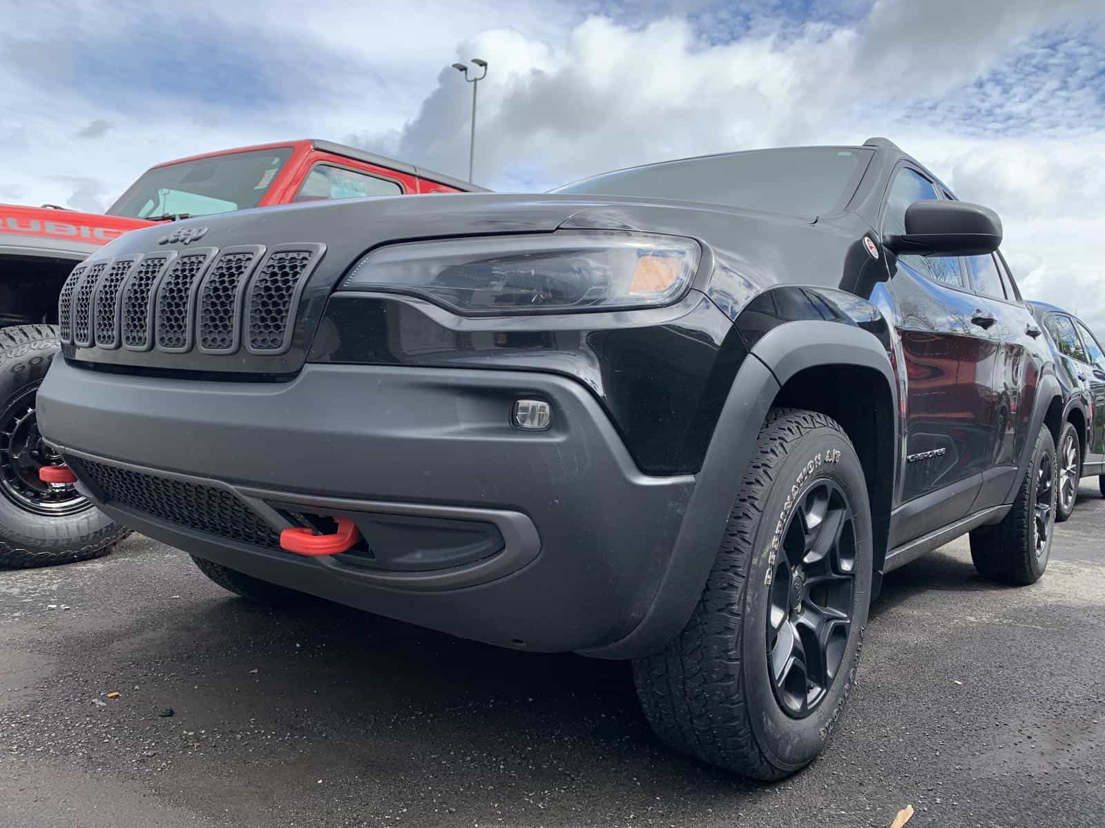 2020 Jeep Cherokee Trailhawk 4x4 - Image 1