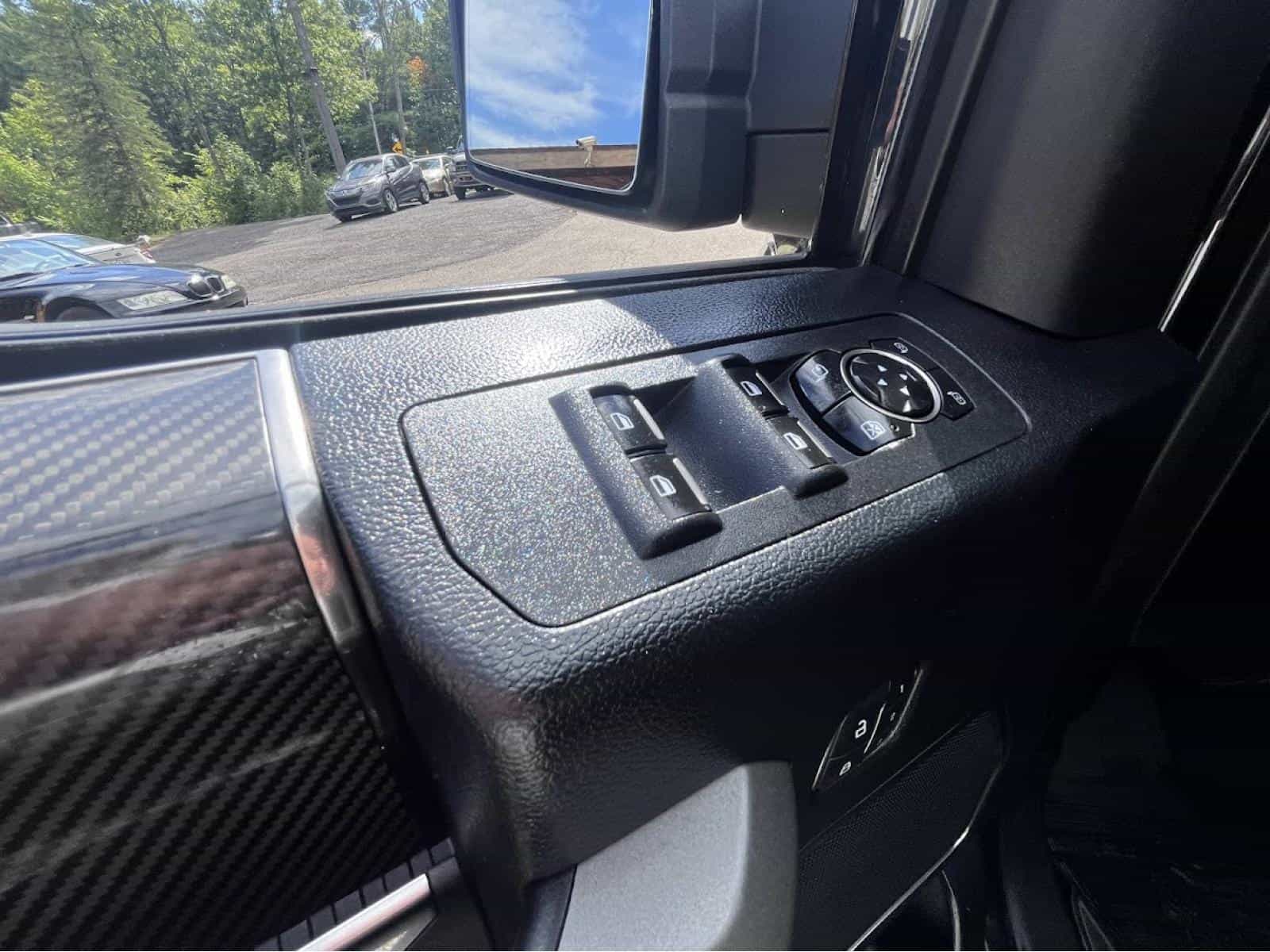 2019 Ford F150 Raptor - Image 18