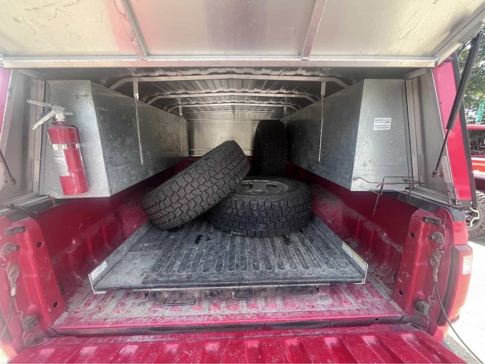 2013 Ford F250 Super Duty - Image 20