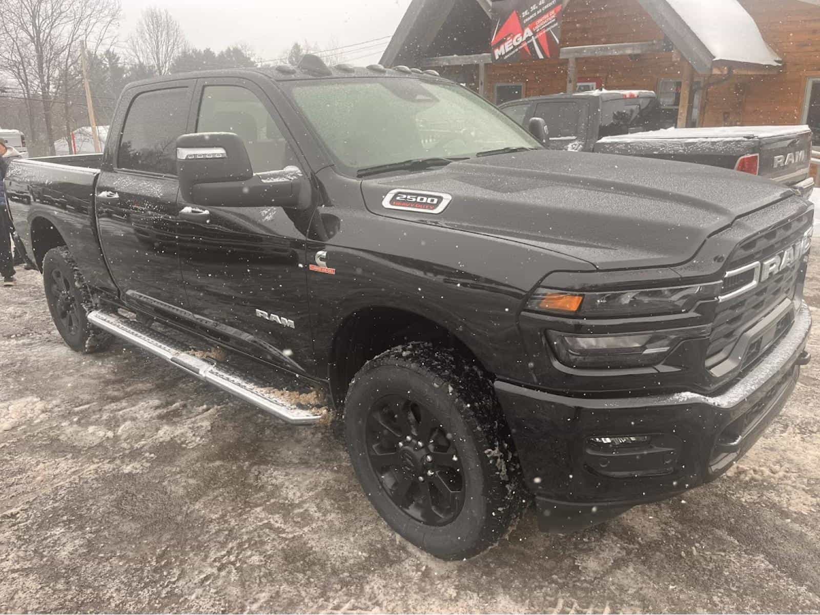 2025 RAM 2500 Big Horn - Image 3