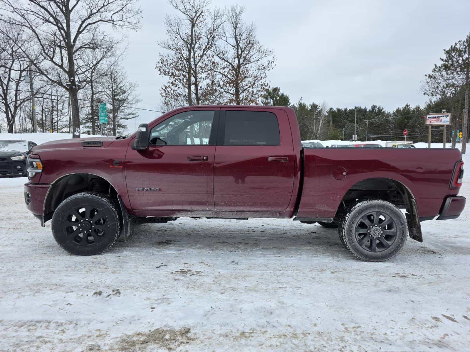 2024 RAM 2500 Big Horn Big Horn - Image 8