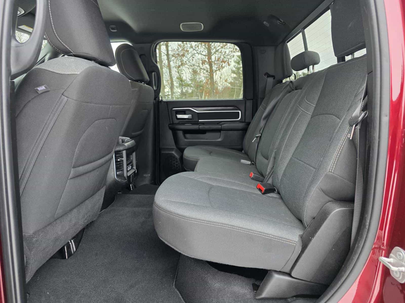 2024 RAM 2500 Big Horn Big Horn - Image 13