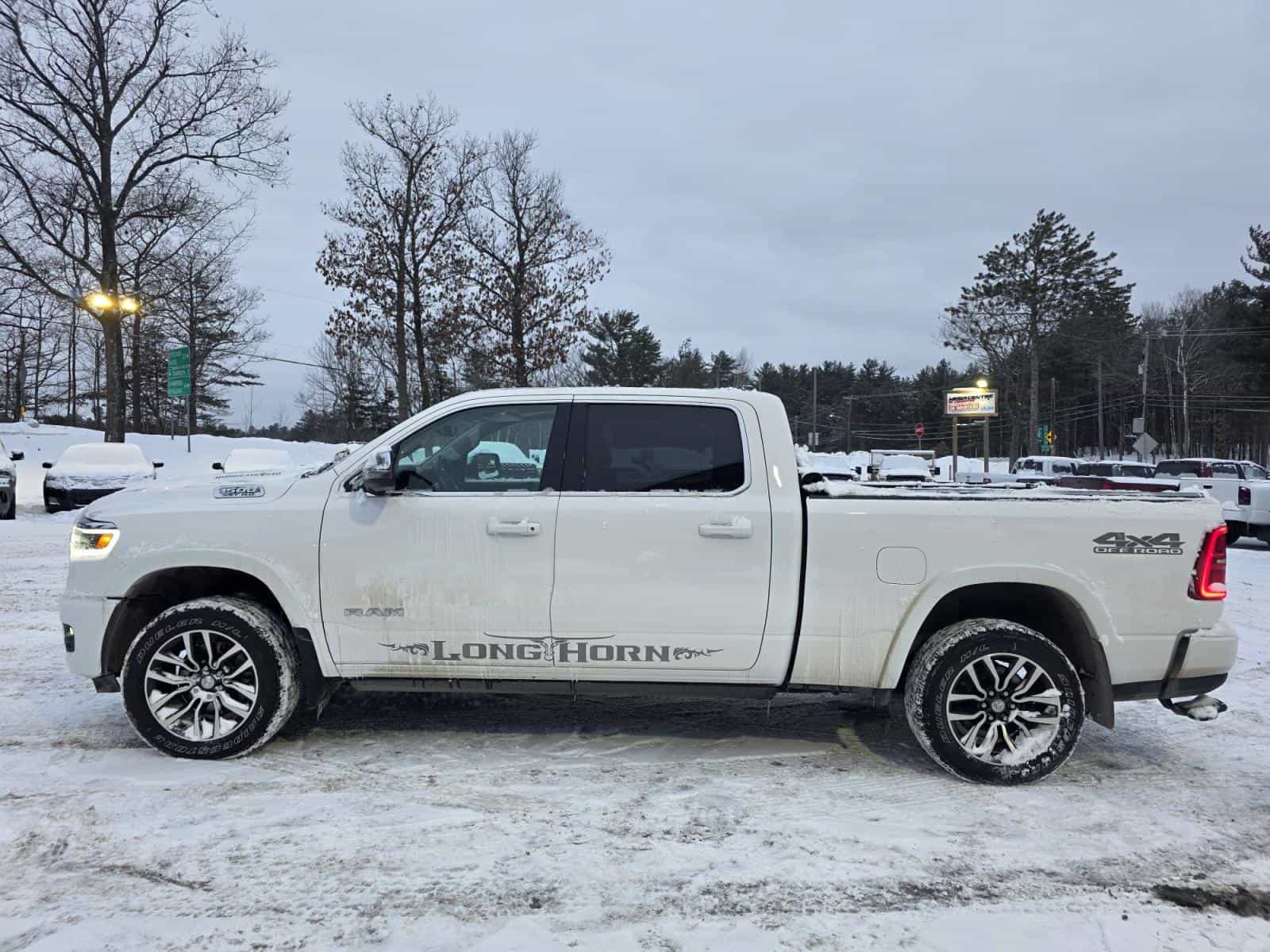 2025 RAM 1500 Limited Longhorn - Image 7