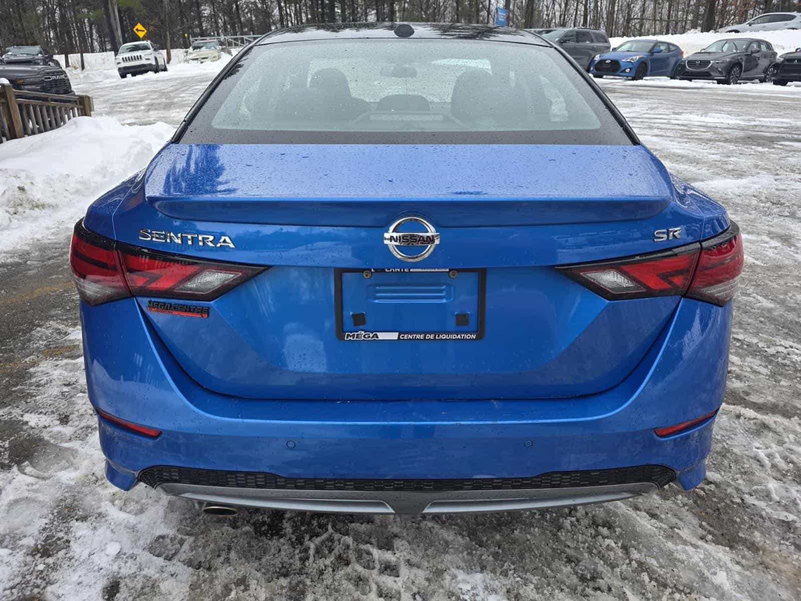 2021 Nissan SENTRA SR SR - Image 8