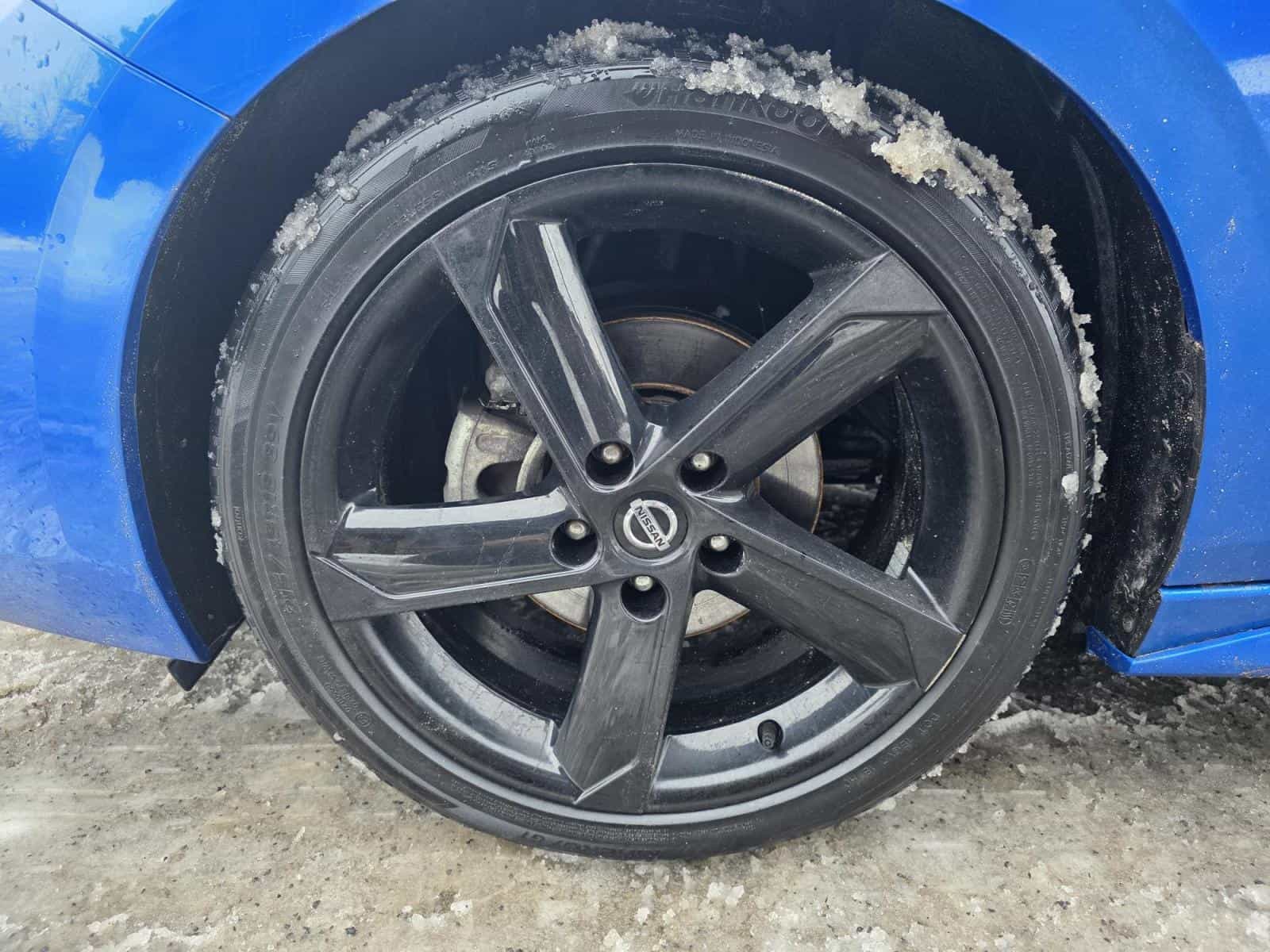 2021 Nissan SENTRA SR SR - Image 12