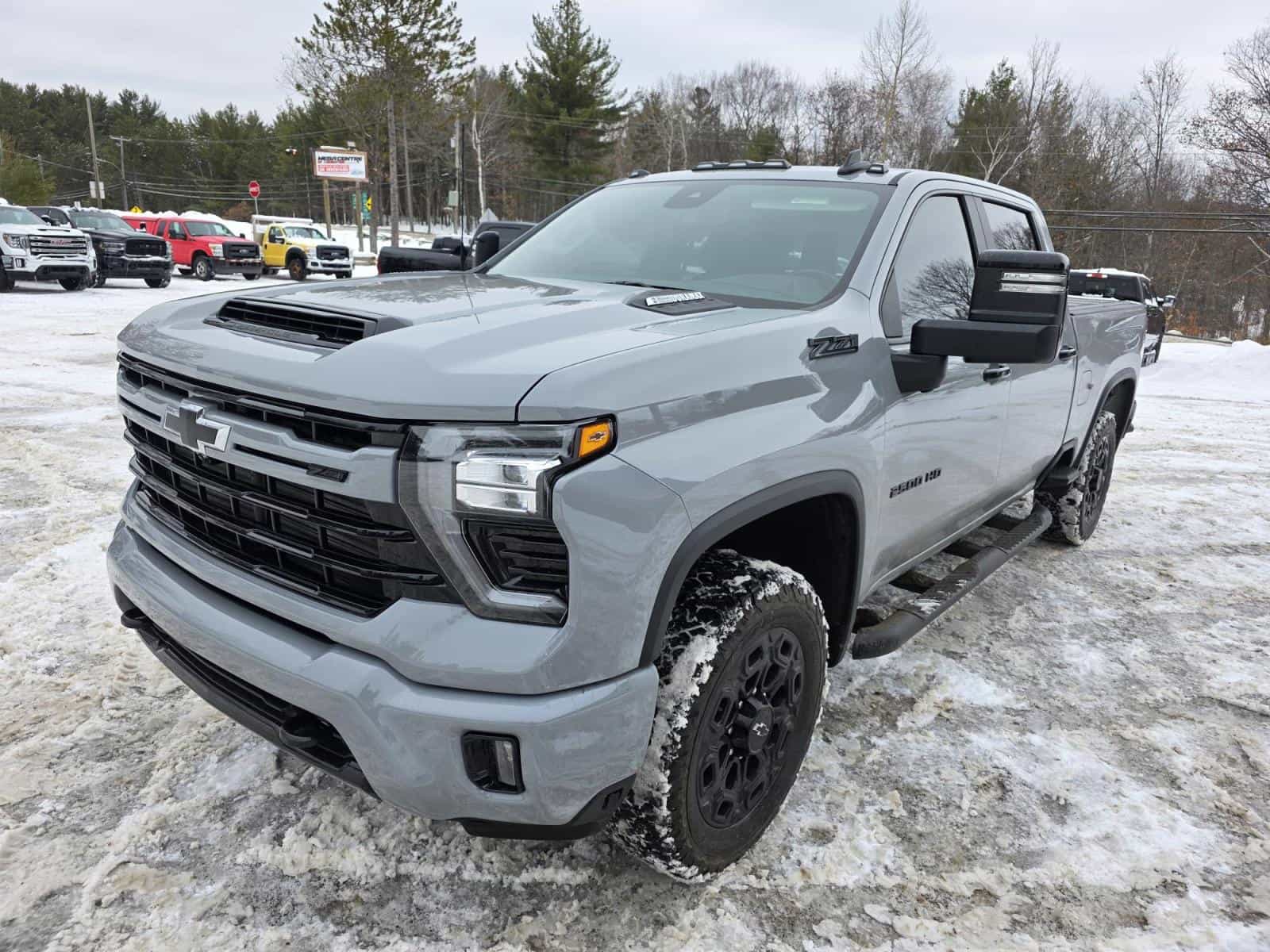 2024 Chevrolet Silverado 2500 LT - Image 9