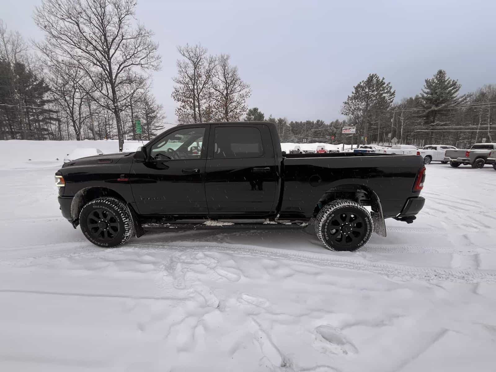 2022 RAM 2500 Big Horn - Image 13