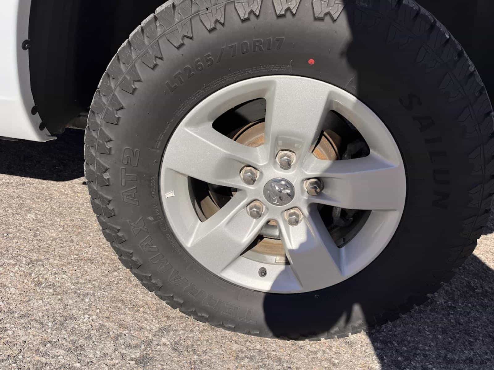 Image 20 RAM 1500 SLT 2023