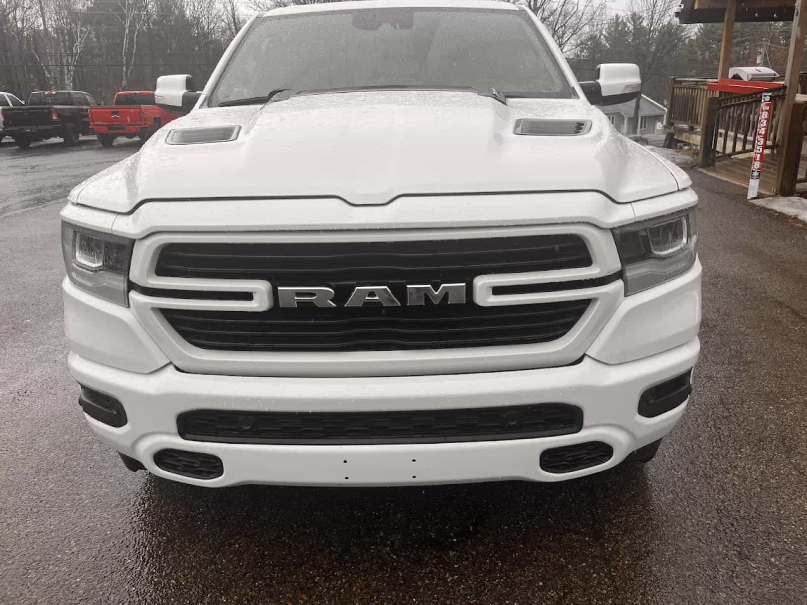Image 2 RAM 1500 Laramie 2022