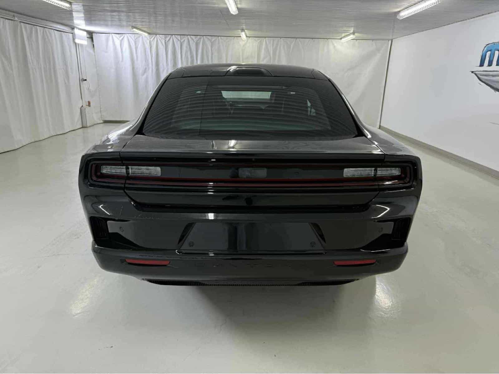 2024 Dodge Charger Daytona R/T - Image 8