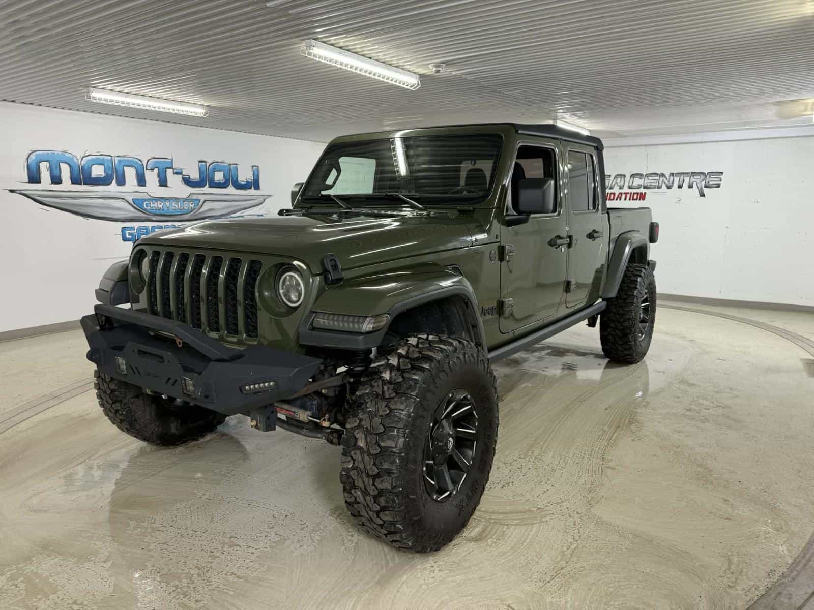 Image 1 Jeep Gladiator Sport Willy's 2022