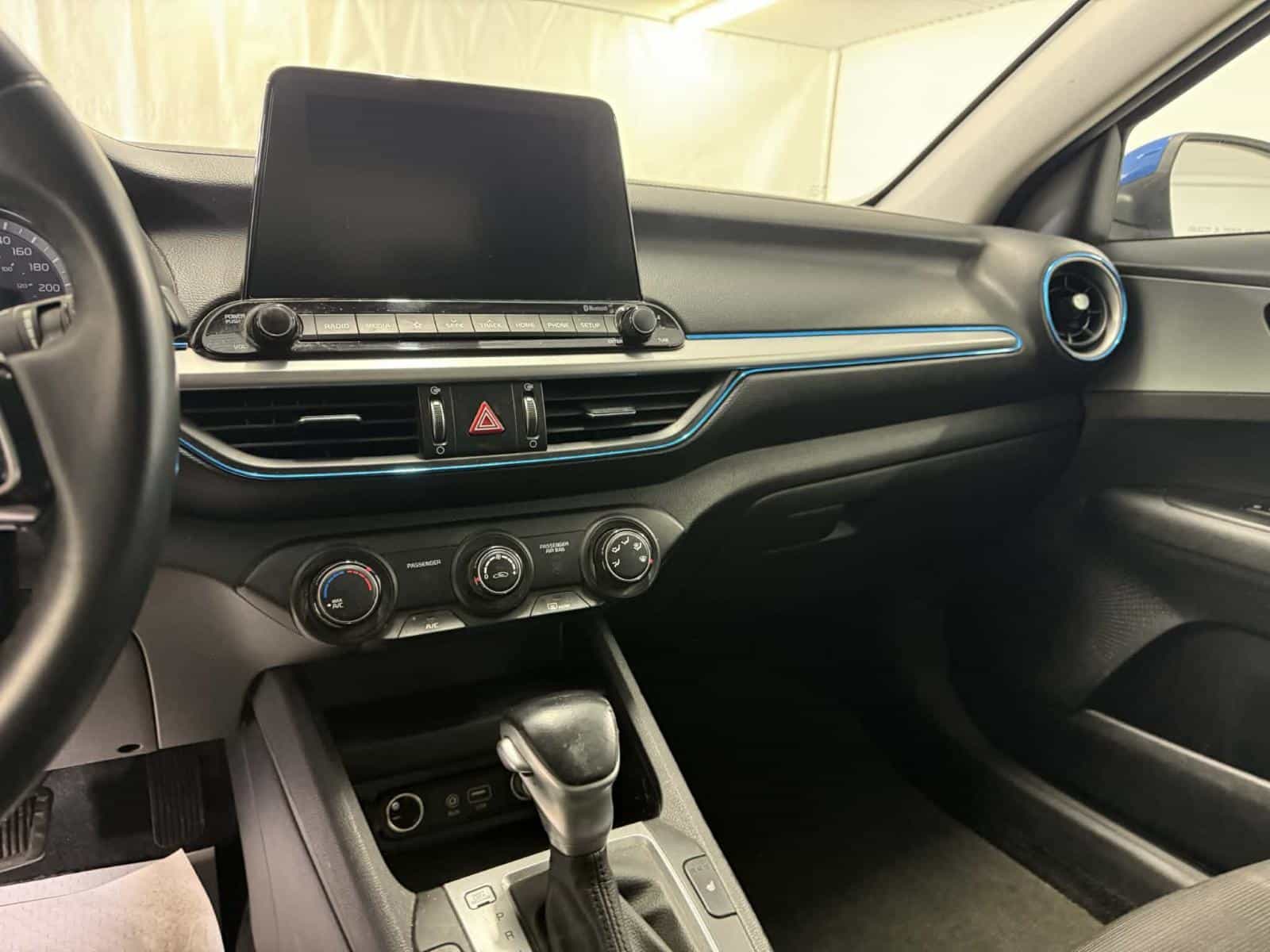 2021 Kia Forte LX - Image 11