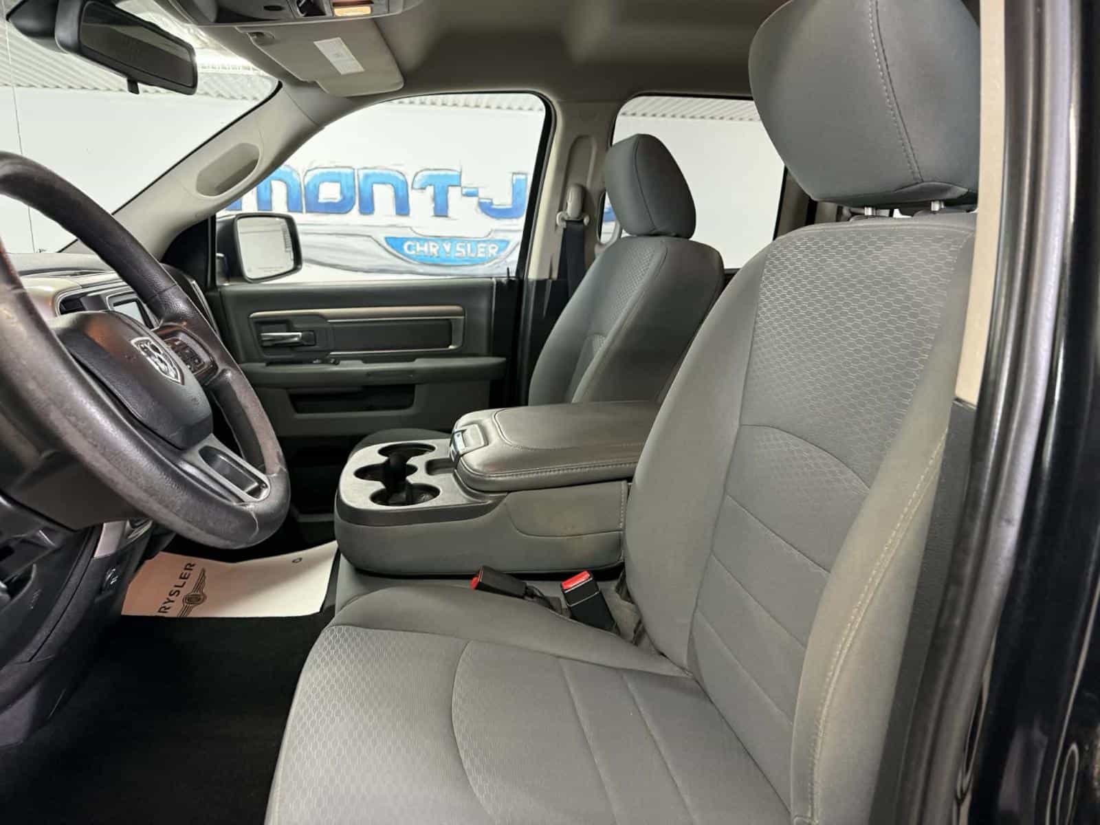 2016 RAM 1500 SLT SLT - Image 10