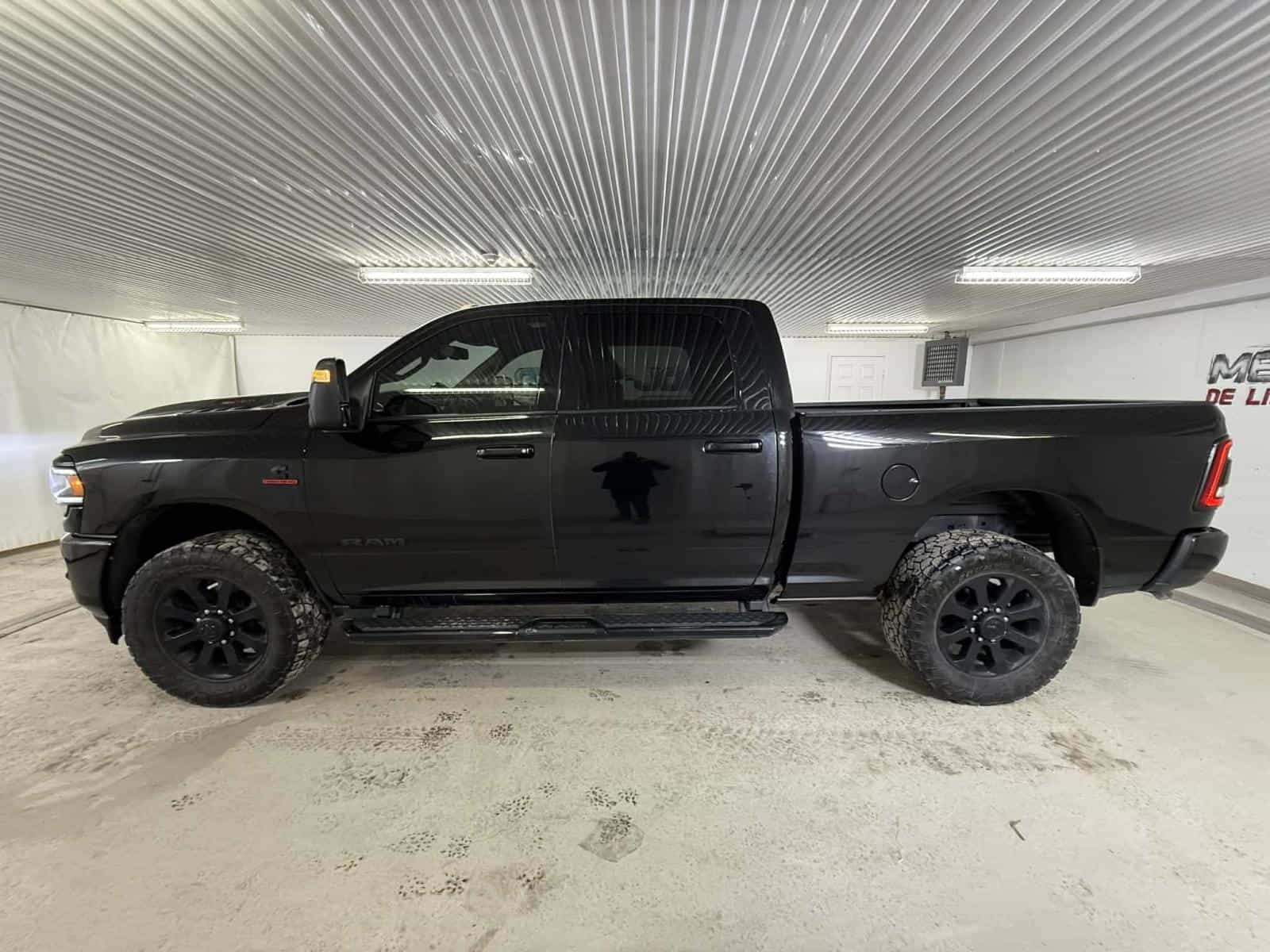 2023 RAM 2500 Laramie - Image 2