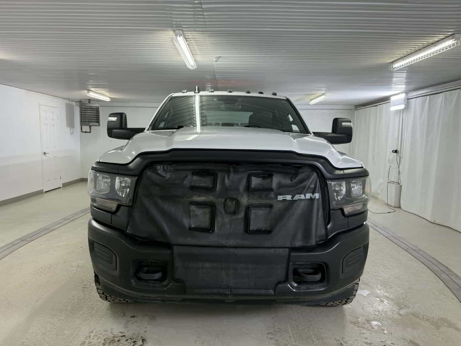 2023 RAM 2500 Tradesman - Image 8