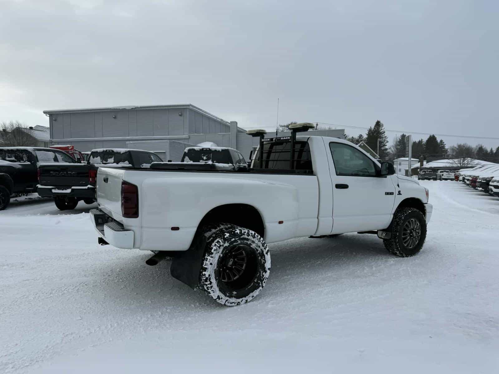 2007 Dodge Ram 3500 SLT - Image 5