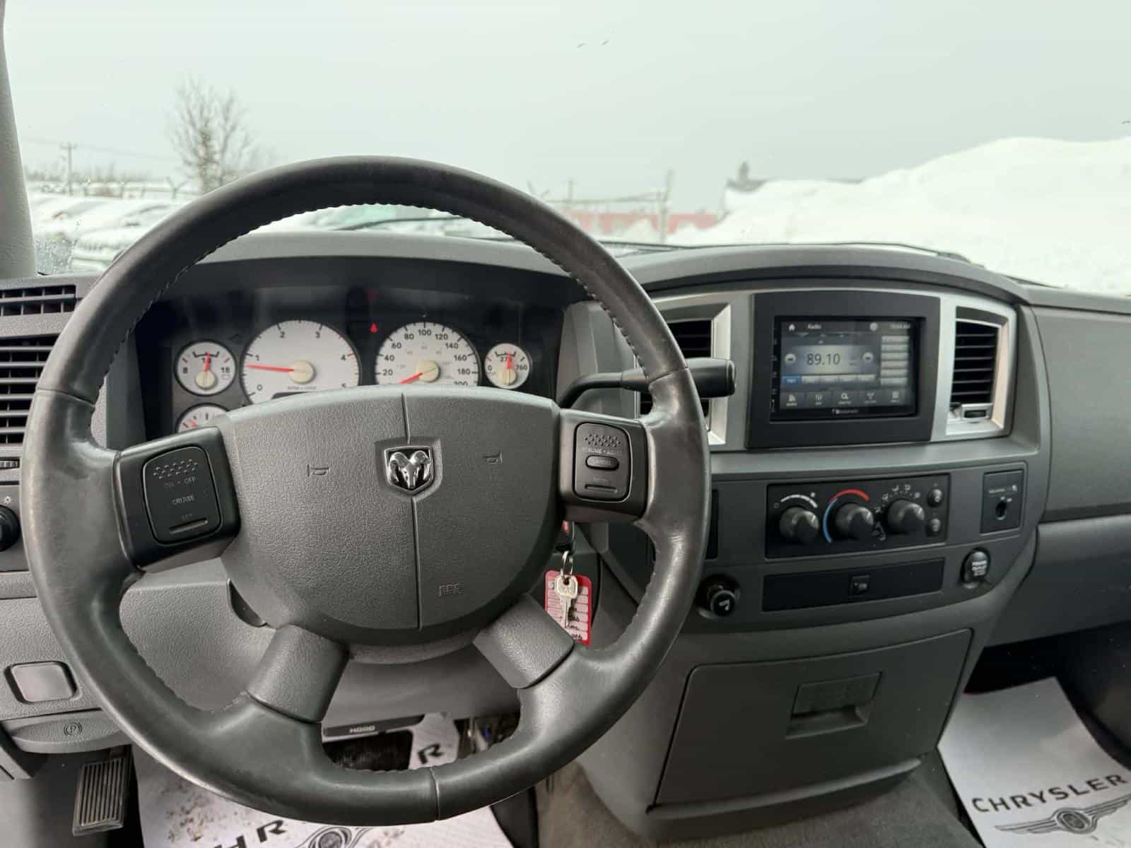 2007 Dodge Ram 3500 SLT - Image 12